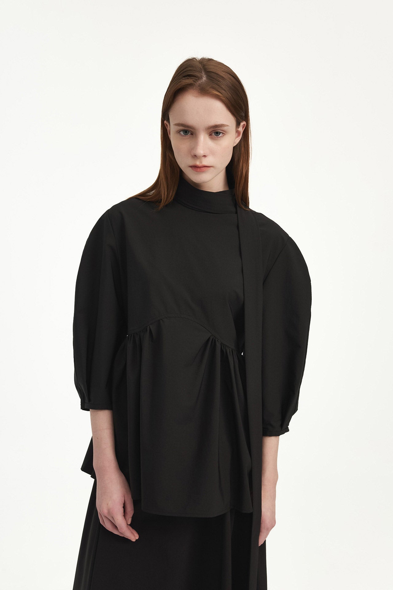 GATHERED TOP