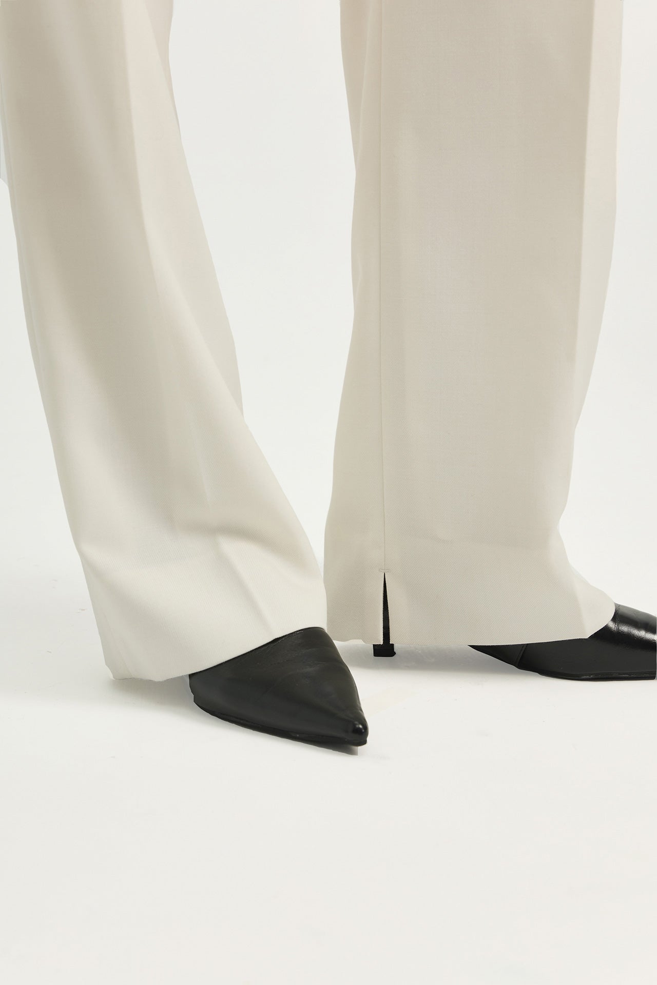 BELTED TROUSERS