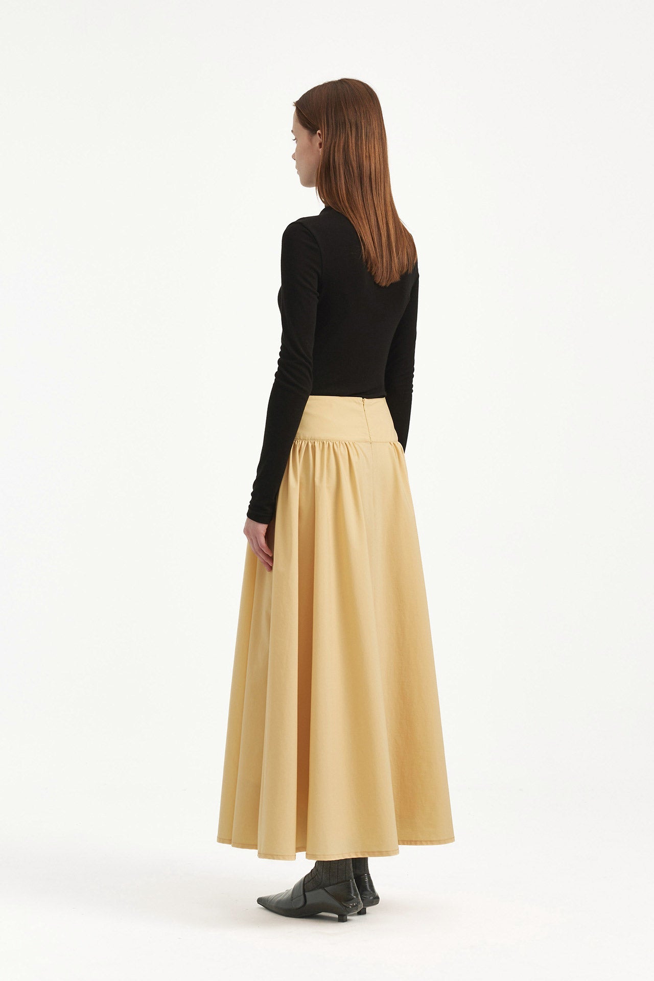 GATHERED SKIRT