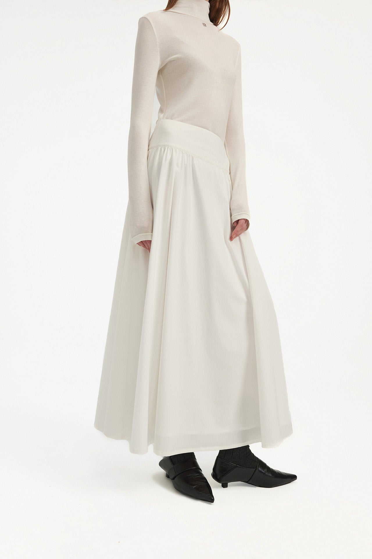 GATHERED SKIRT