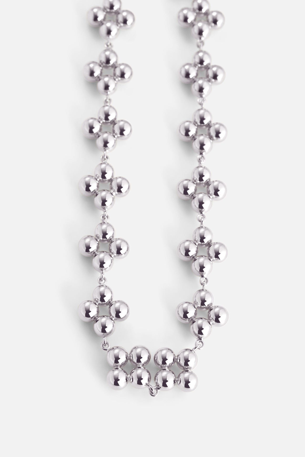 WREATH BERRY NECKLACE
