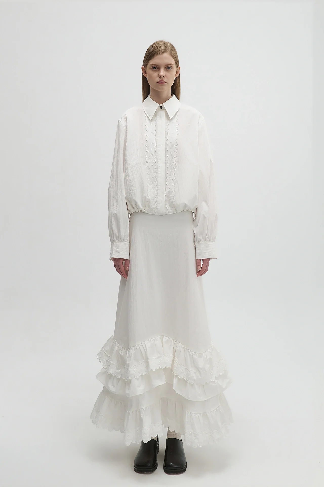 EMBROIDERED SKIRT