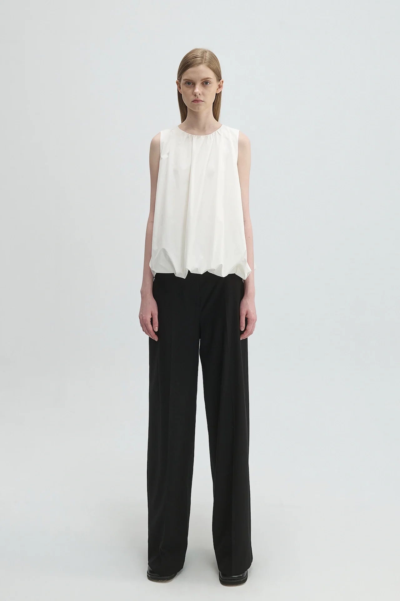 GATHERED VEST