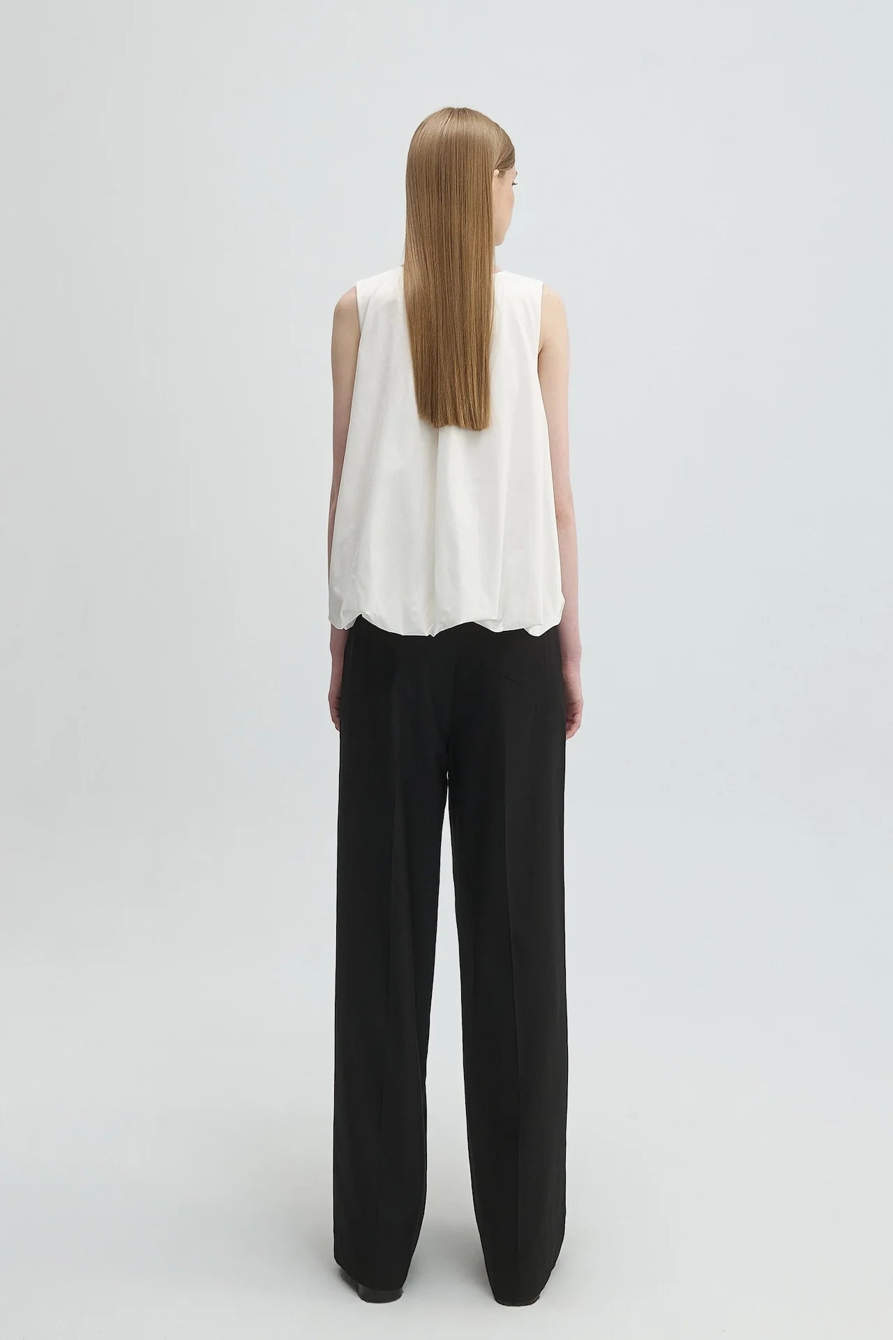 STRAIGHT-LEG TROUSERS