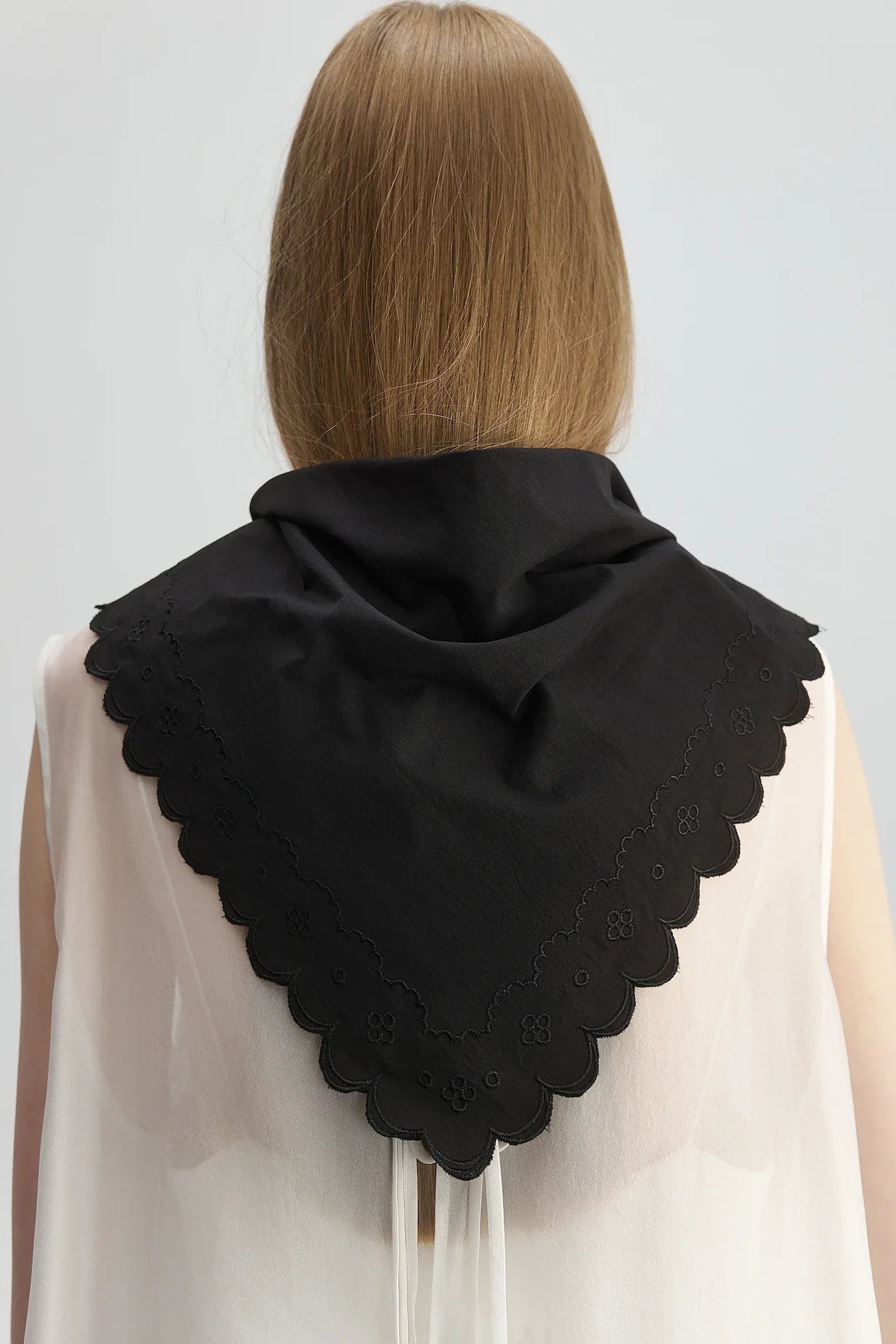 EMBROIDERED SCARF