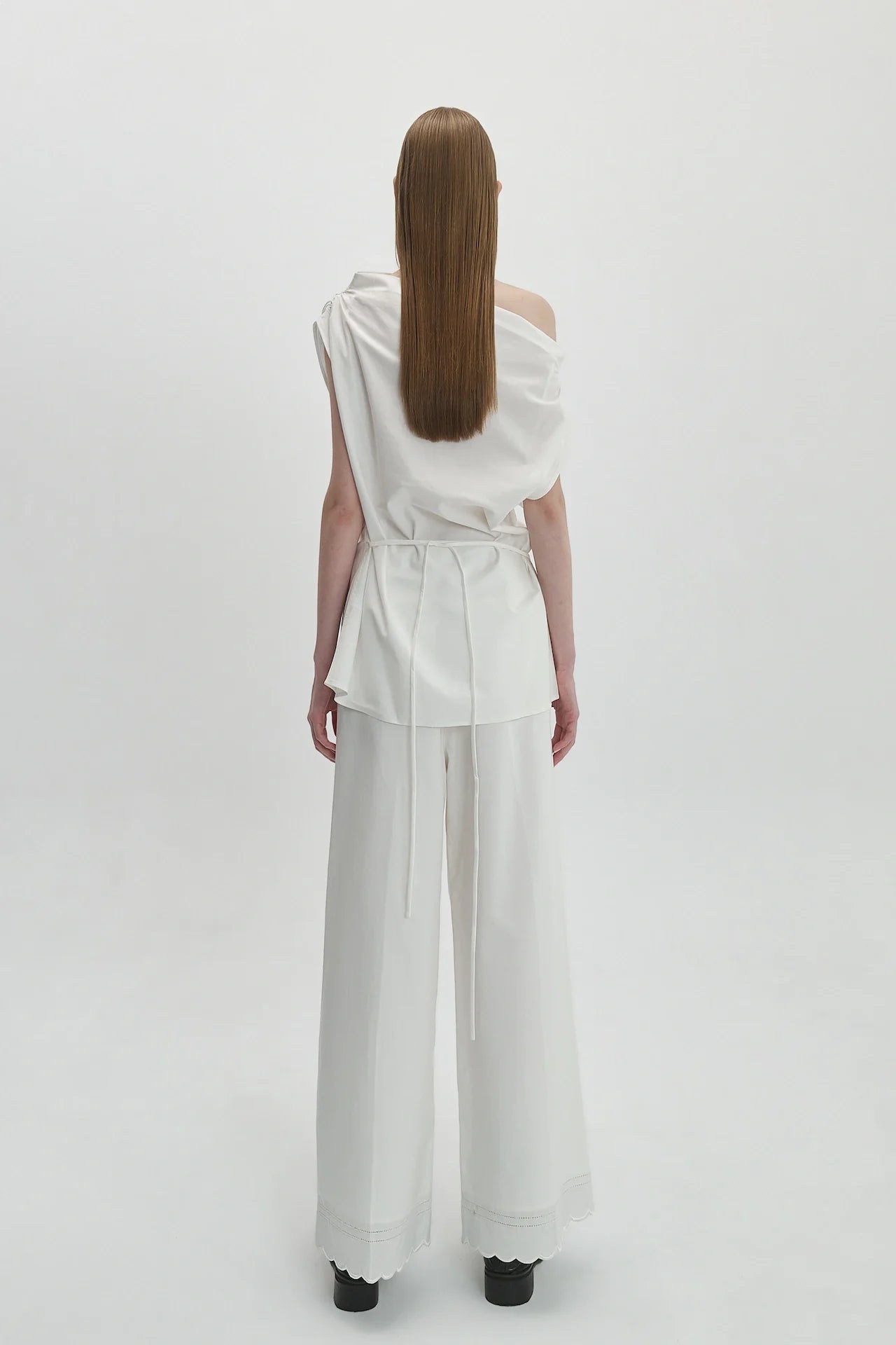 EMBROIDERED TROUSERS