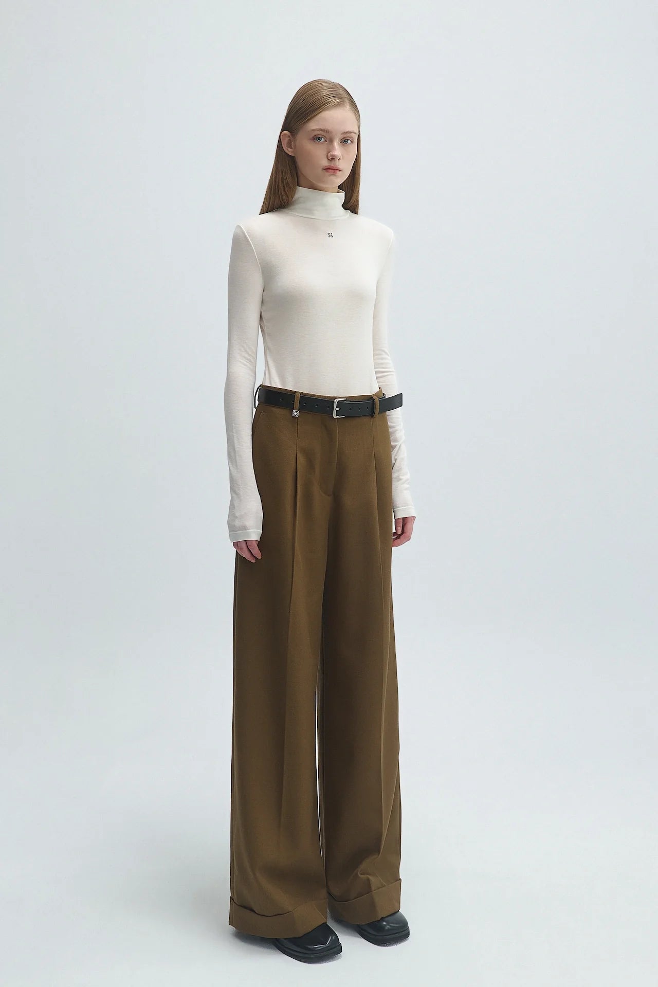 WOOL PLEATED TROUSERS