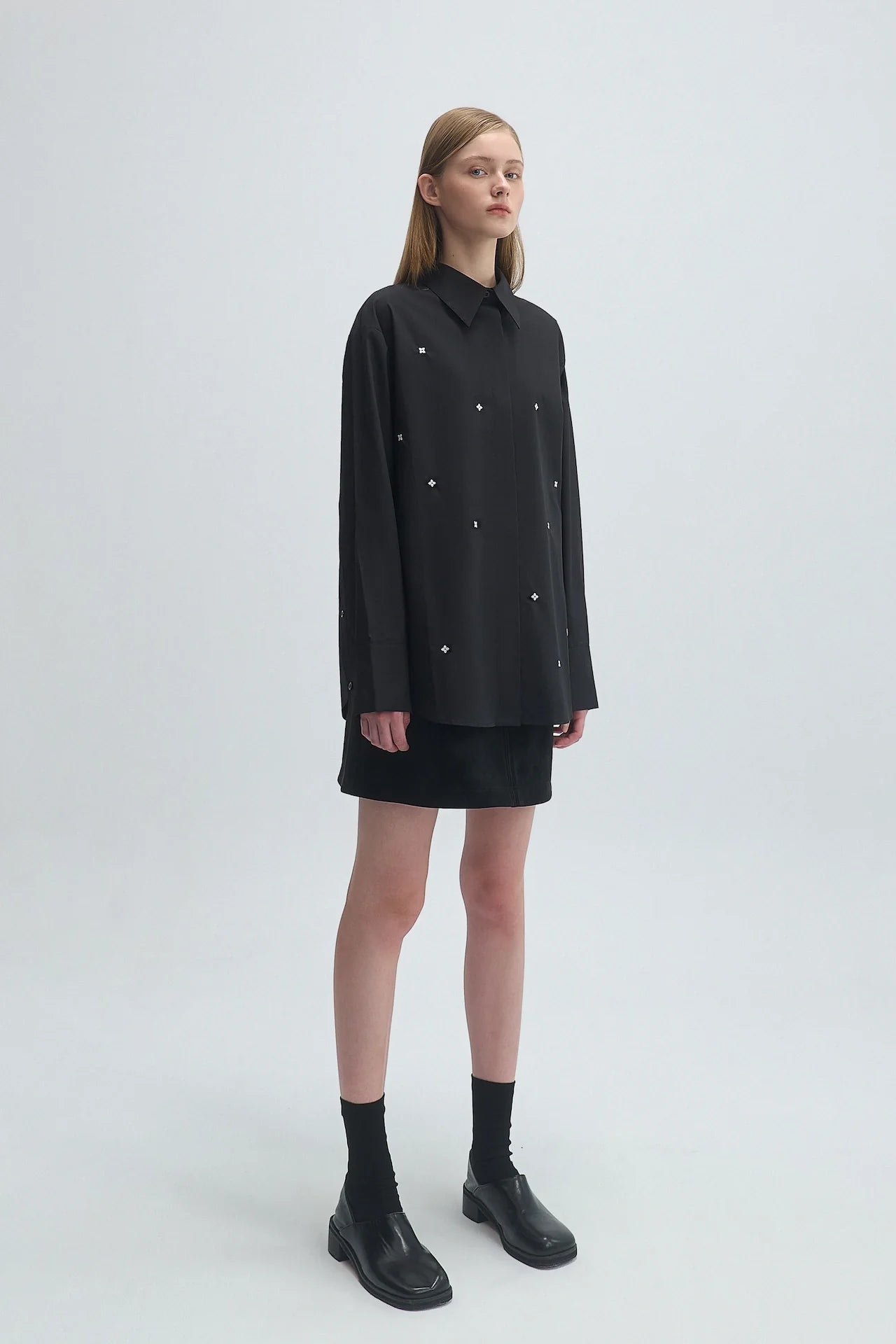 EMBROIDERED SHIRT
