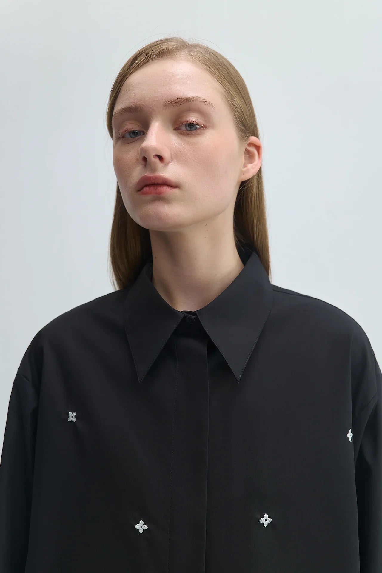 EMBROIDERED SHIRT