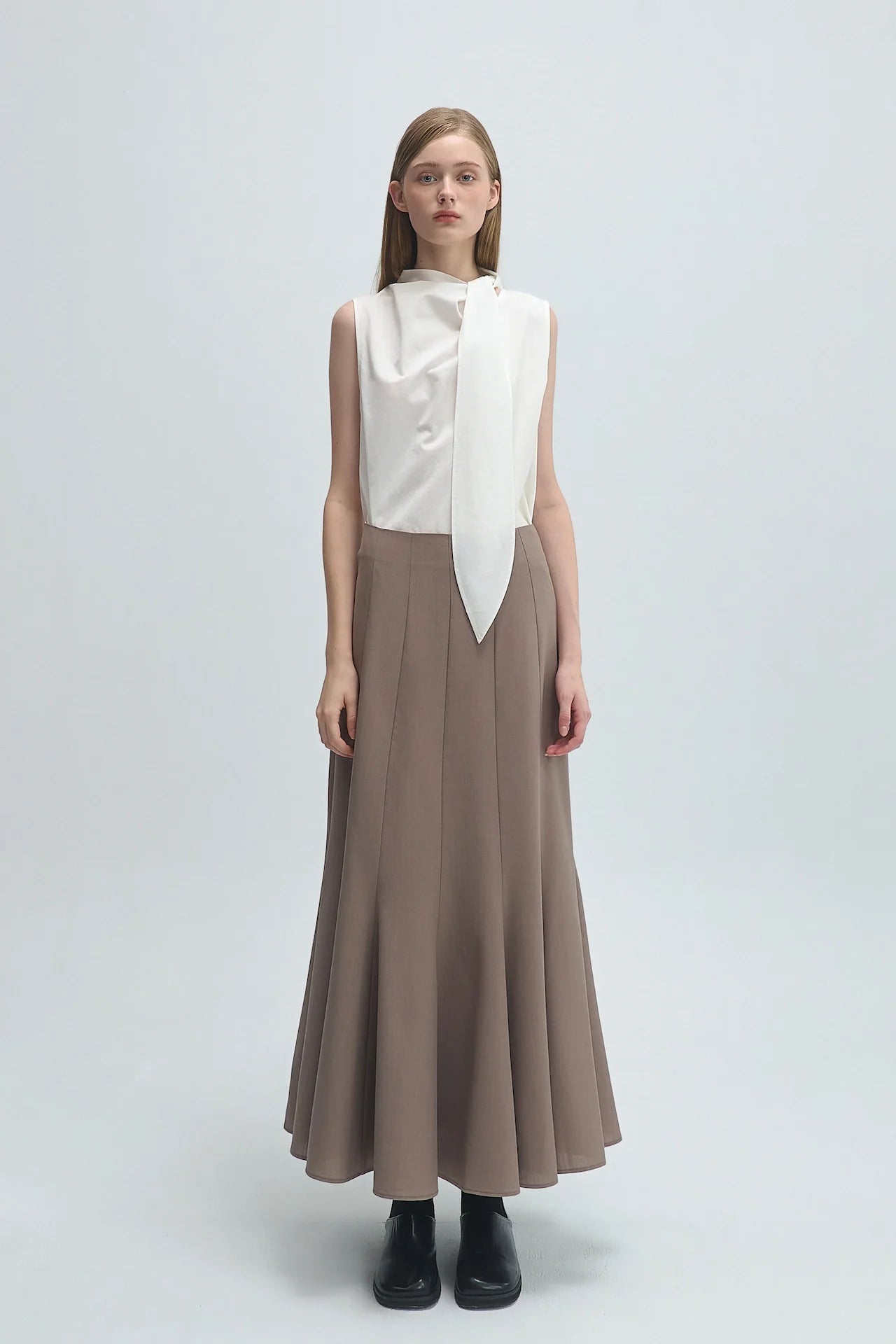 WOOL FLARED SKIRT