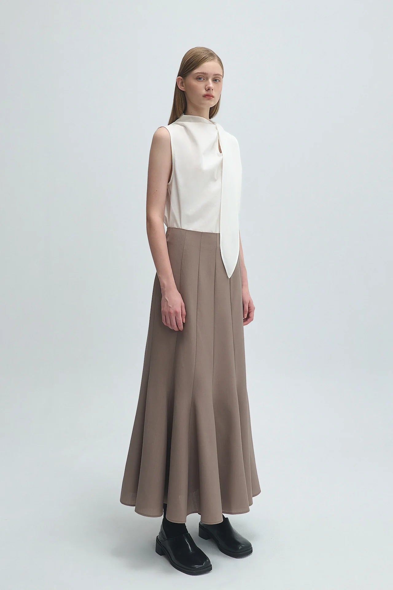WOOL FLARED SKIRT