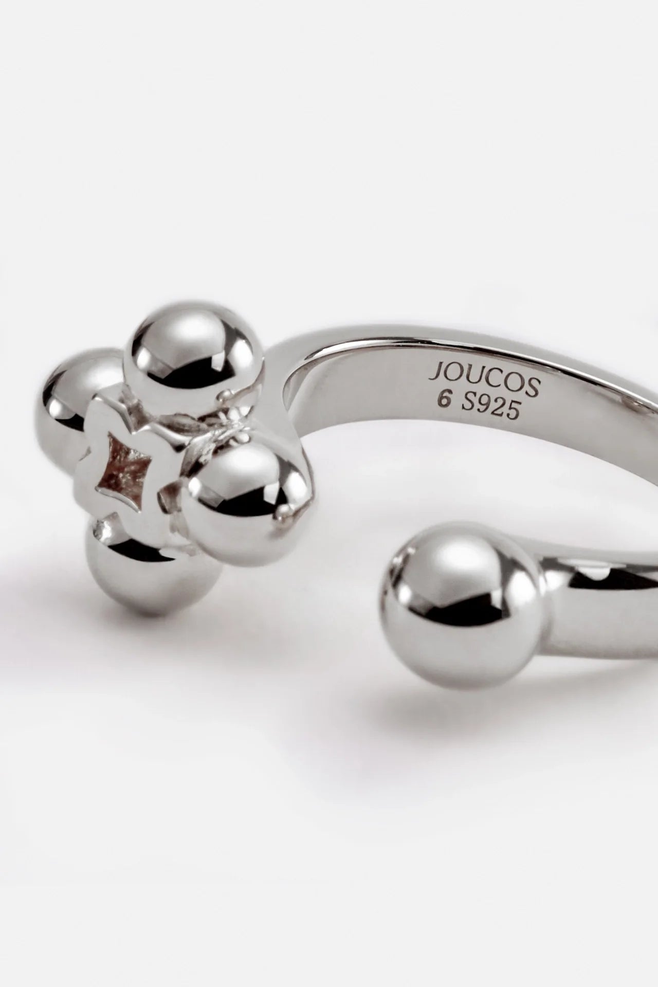 BERRY BLOSSOM RING