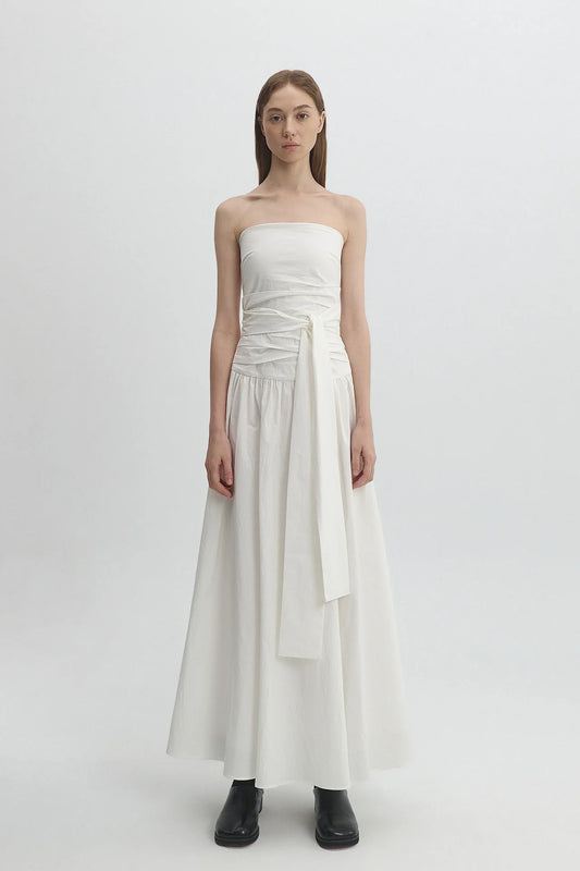 STRAPLESS DRESS