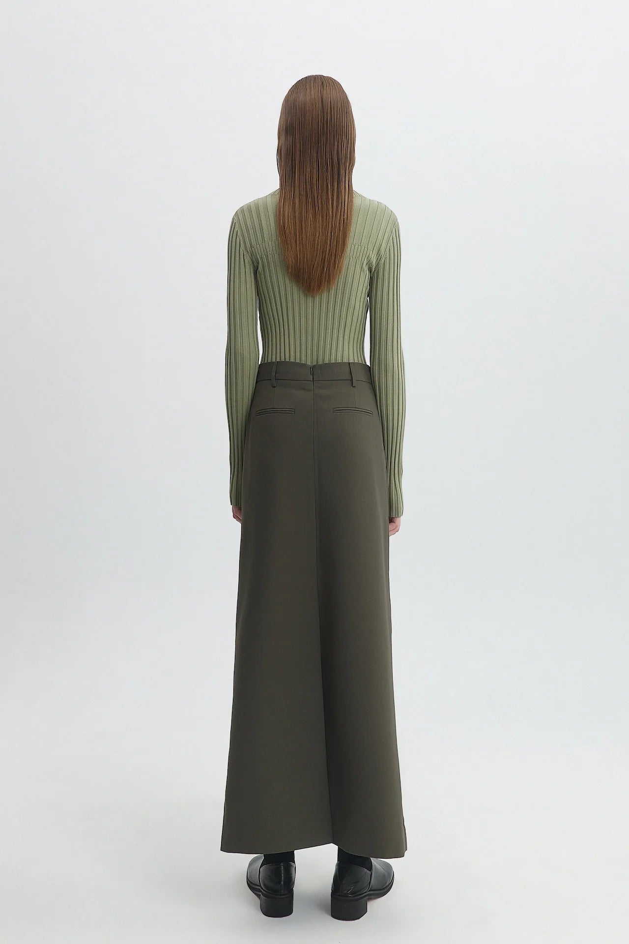 STRAIGHT SKIRT