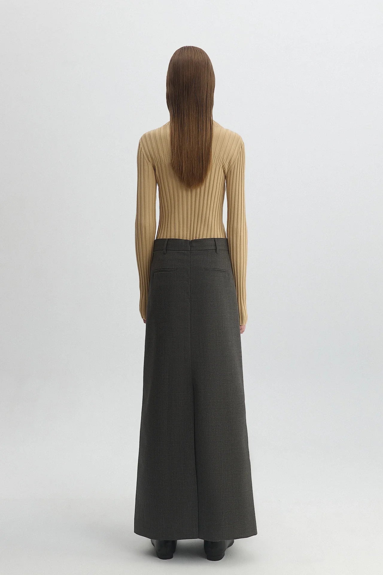 STRAIGHT SKIRT