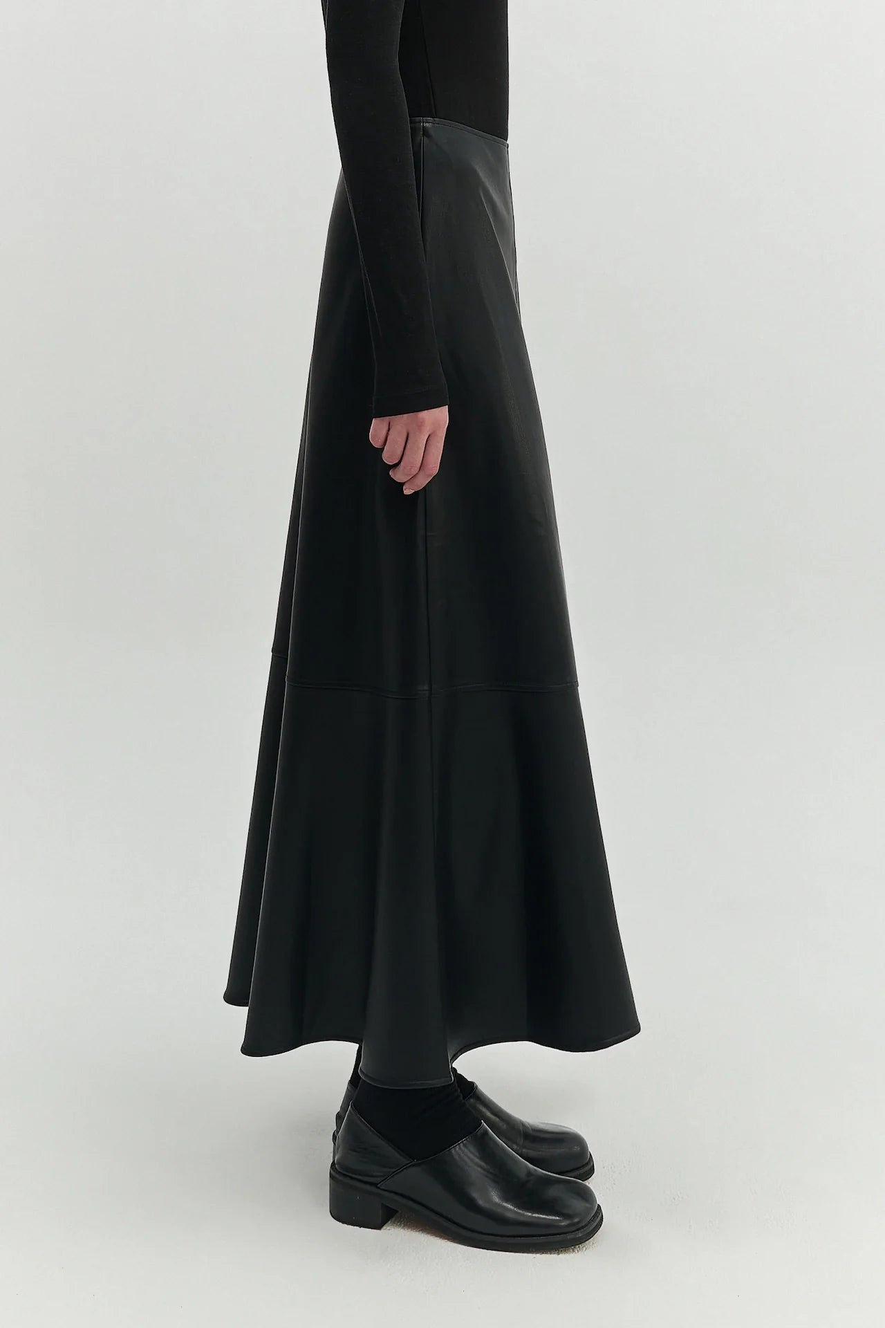 FAUX LEATHER SKIRT