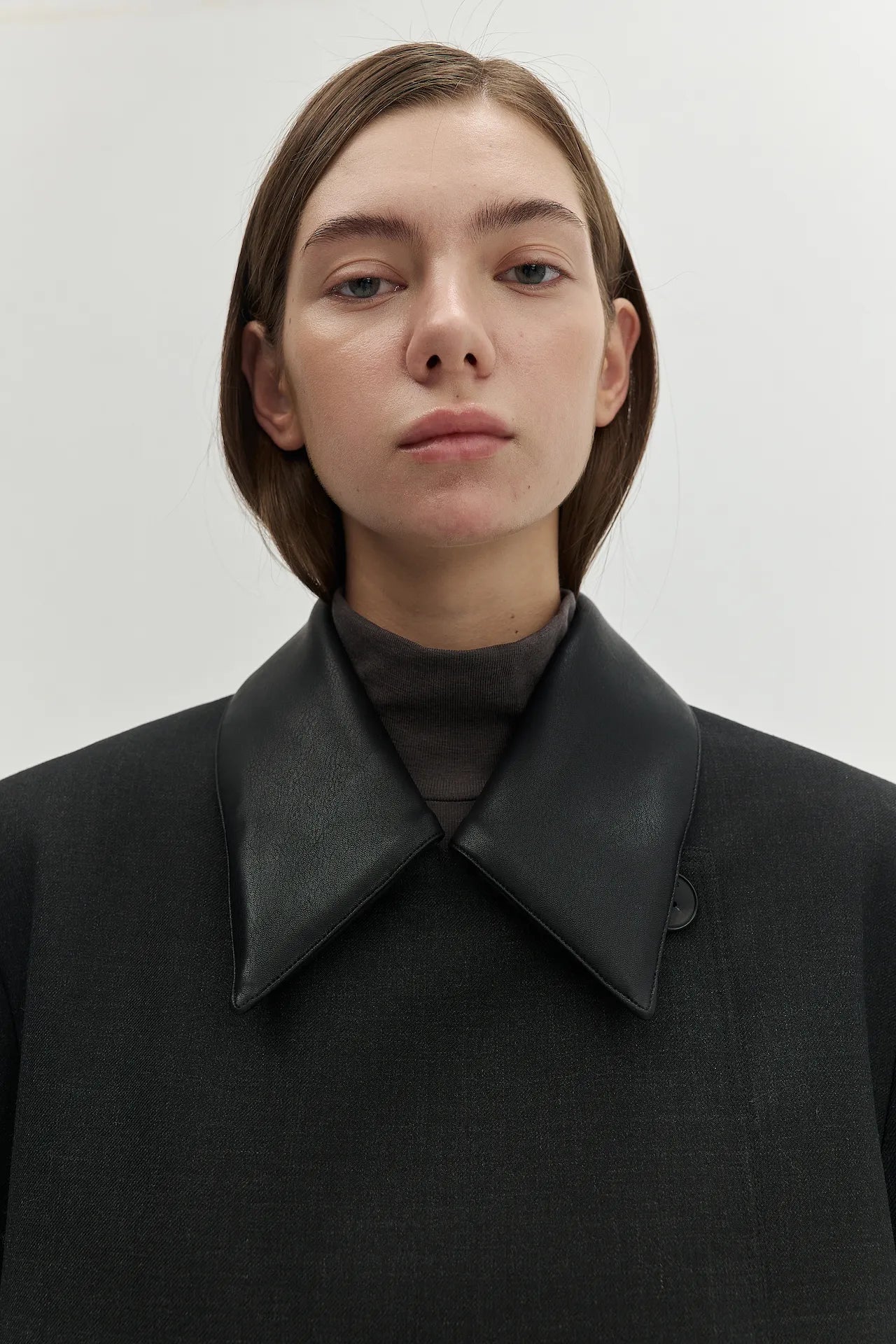 WOOL TRENCH COAT