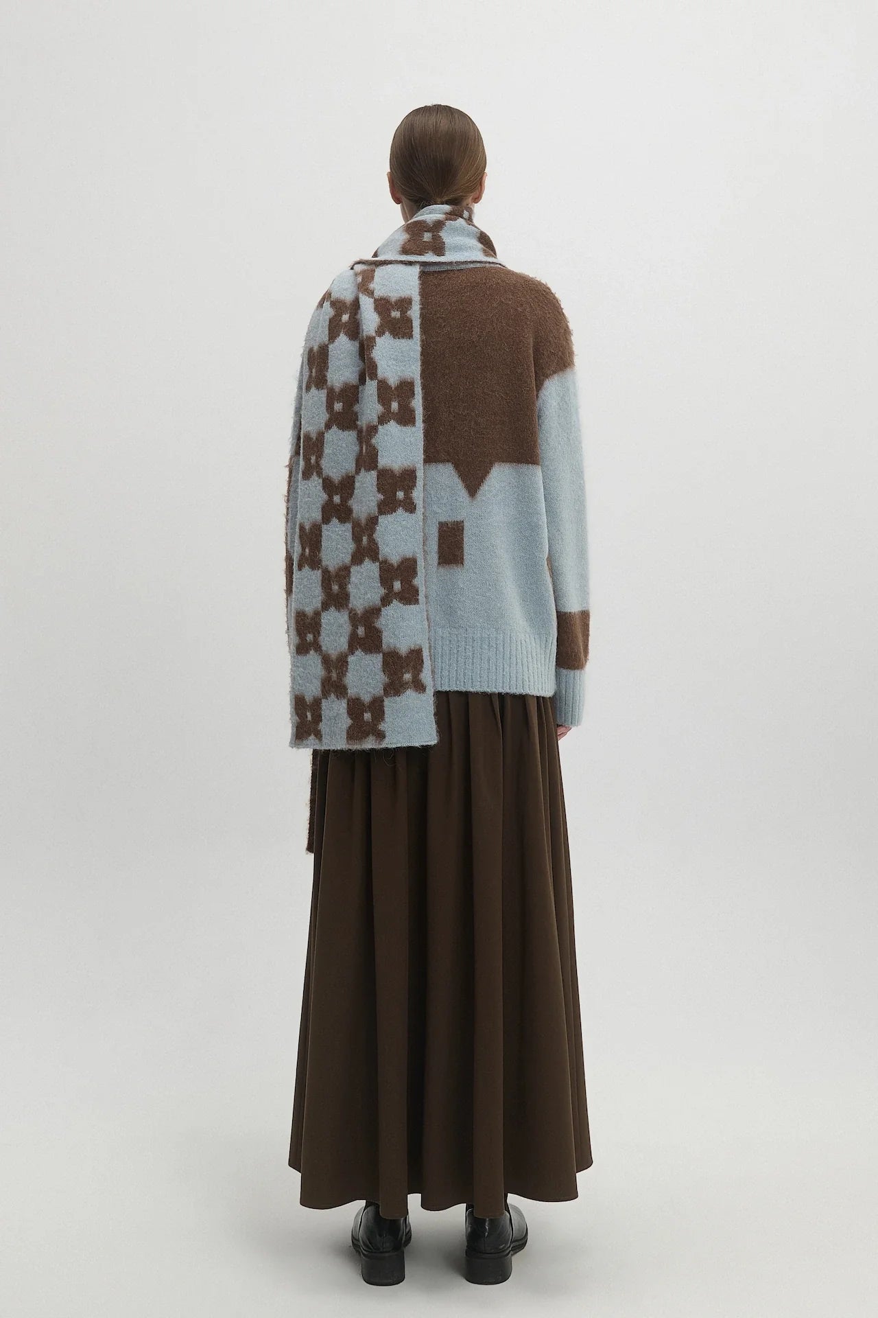 MONOGRAM WOOL SCARF
