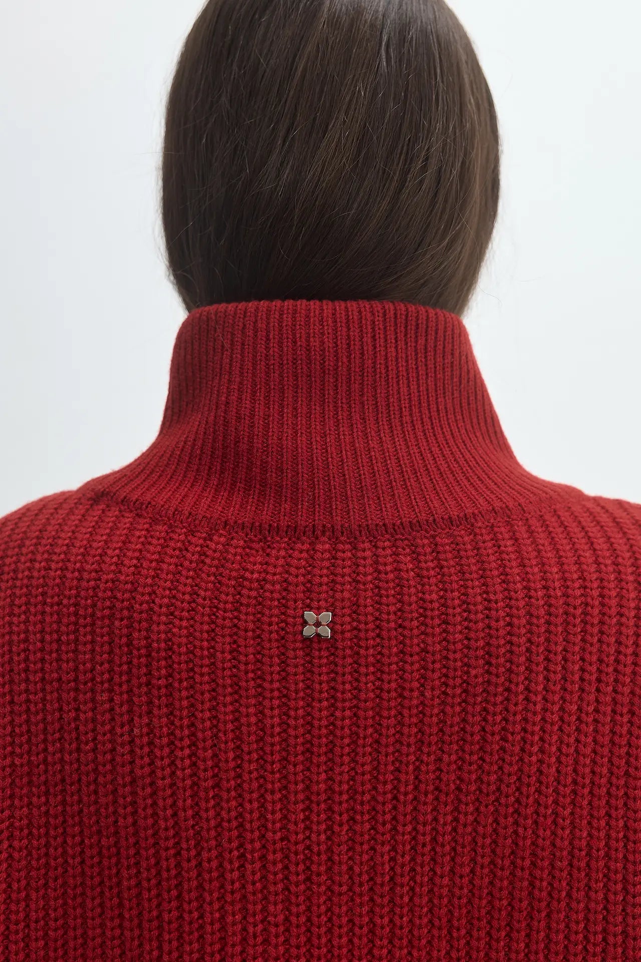 HIGH NECK SWEATER