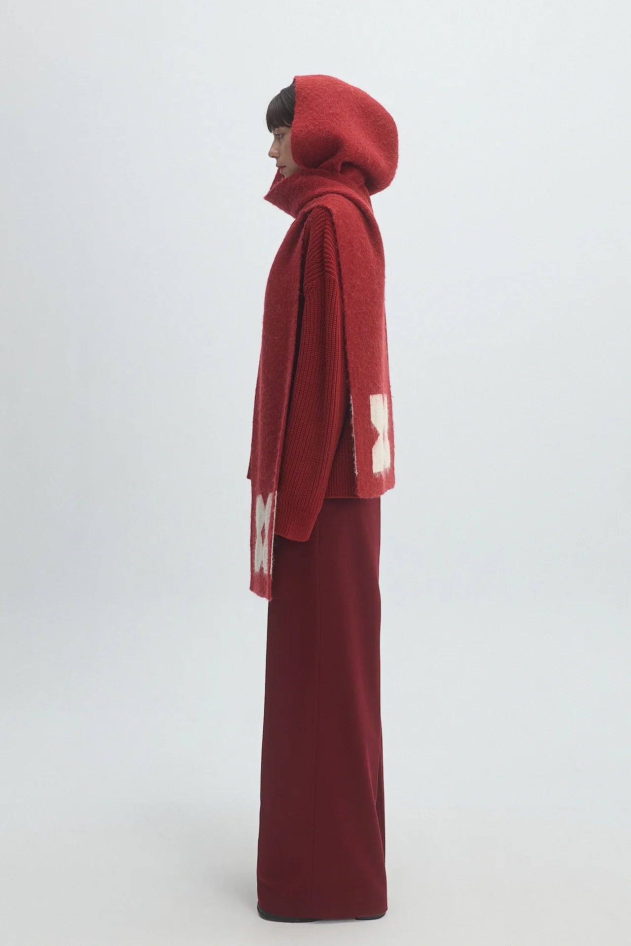HOODED SCARF