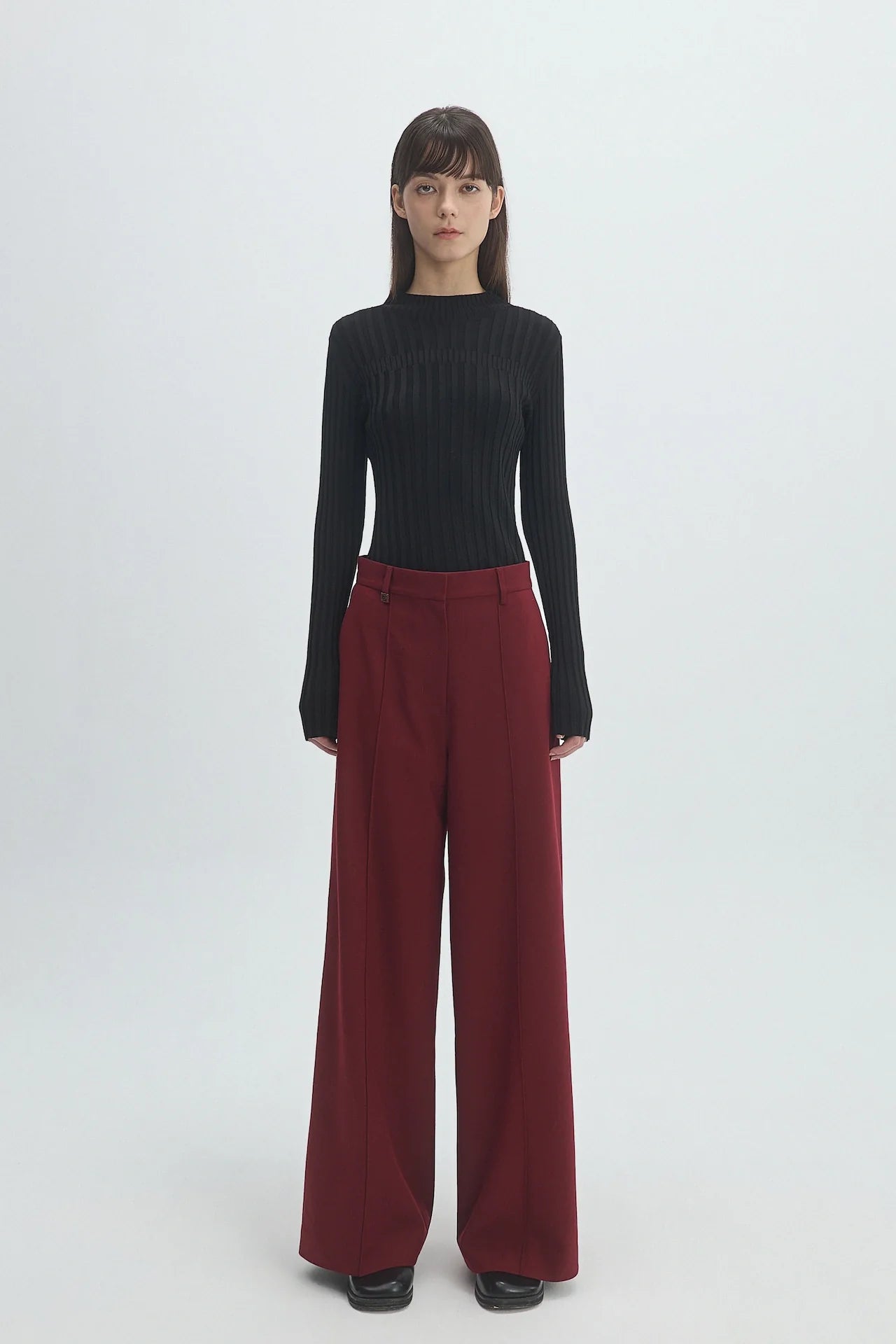 STRAIGHT-LEG TROUSERS