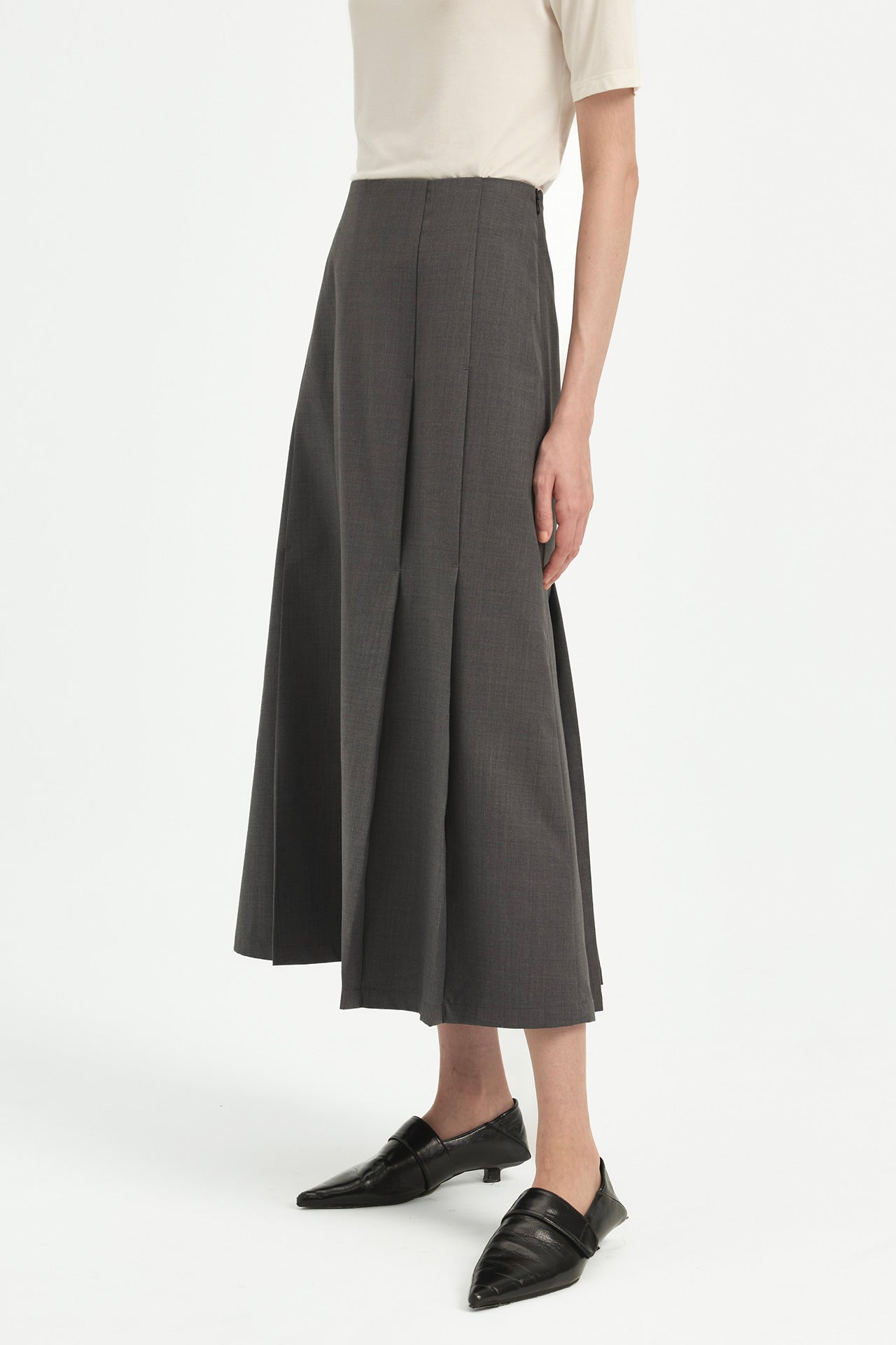 PLEATED SKIRT