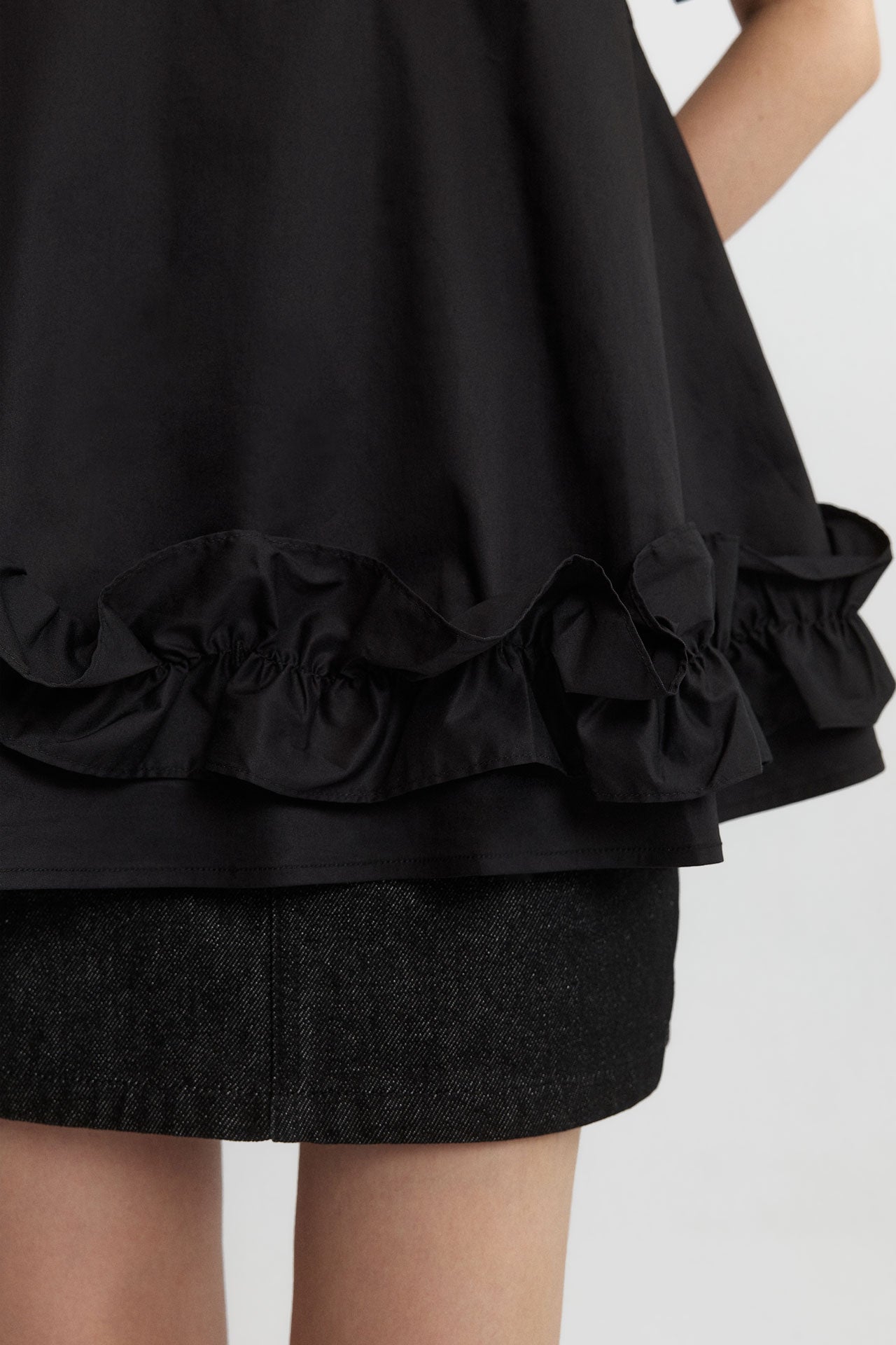 GATHERED TOP