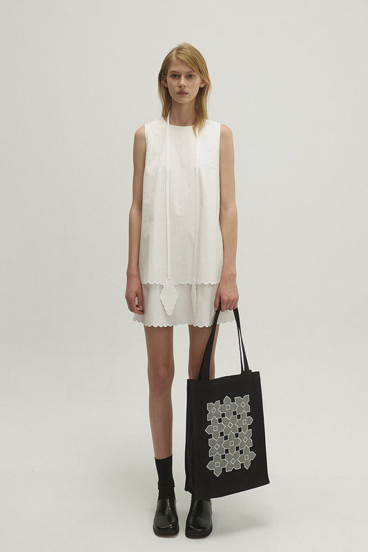 EMBELLISHED TOTE BAG