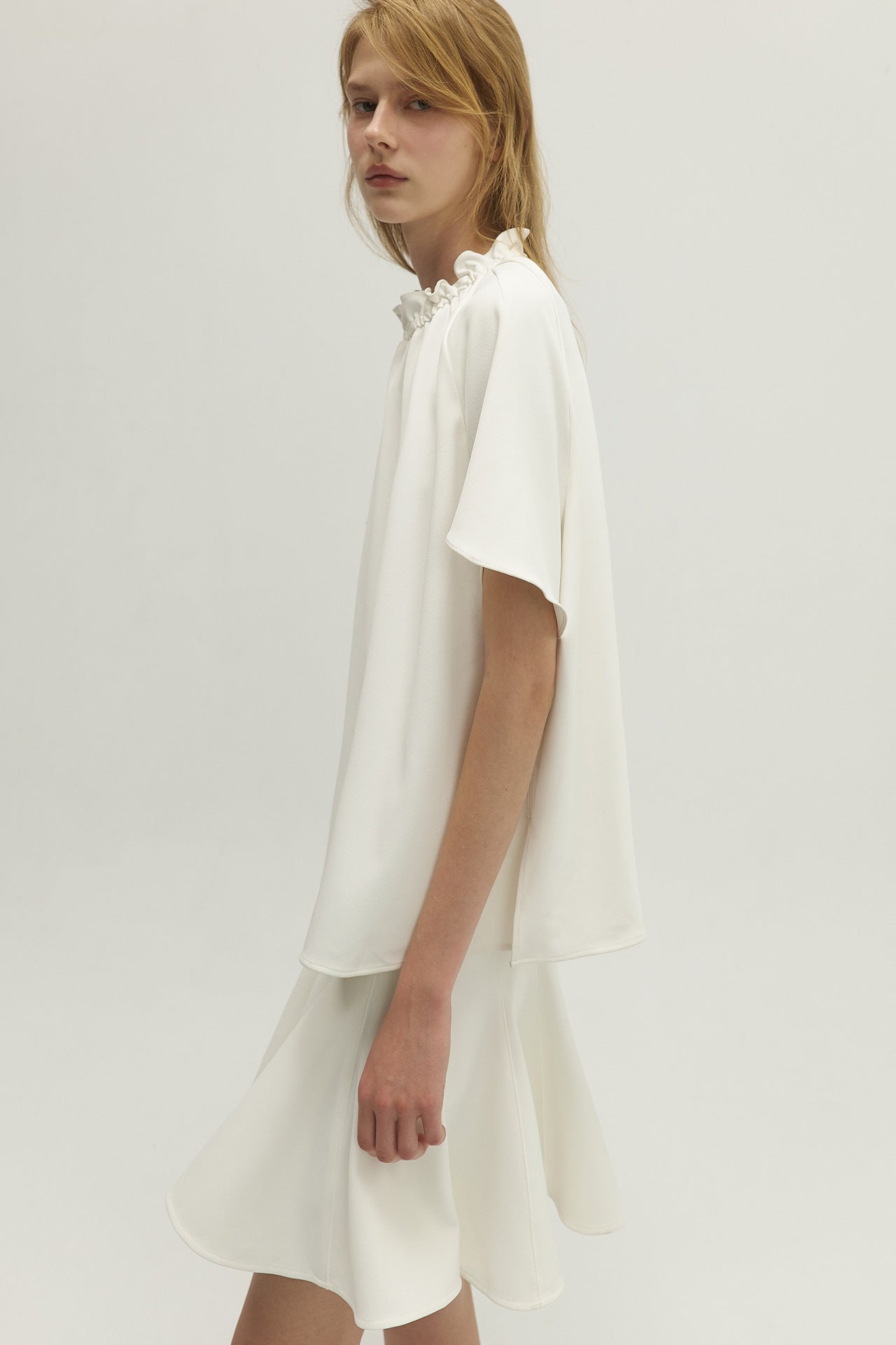 GATHERED TOP