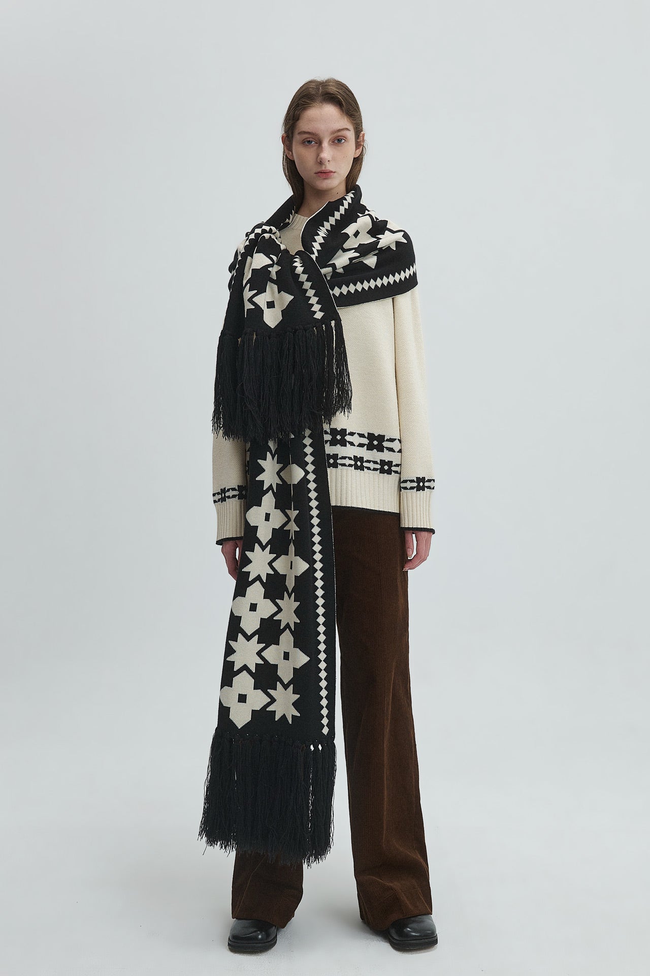 MONOGRAM WOOL SCARF