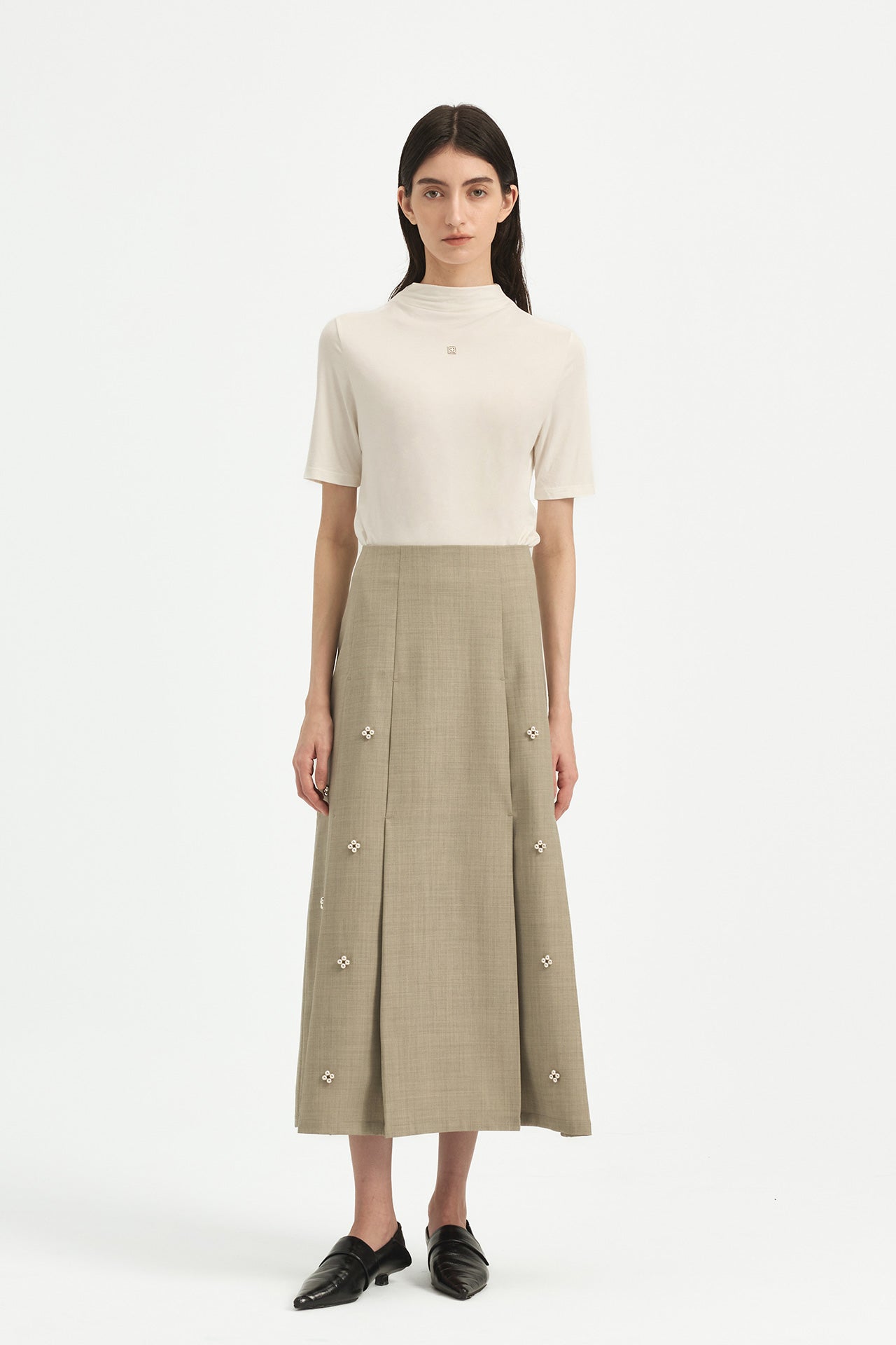 PLEATED SKIRT WITH BEADED EMBELLISHMENTS