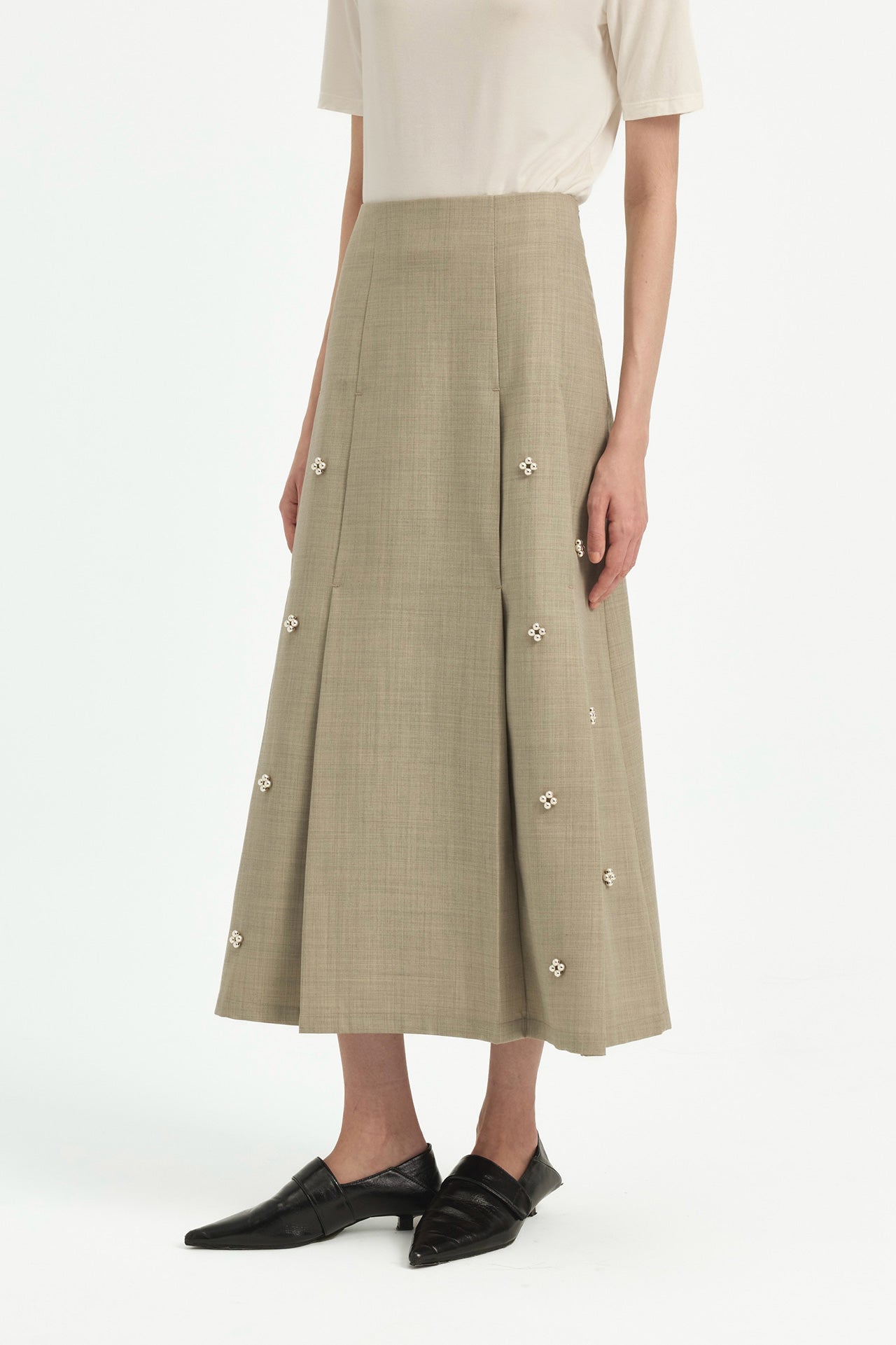 PLEATED SKIRT WITH BEADED EMBELLISHMENTS