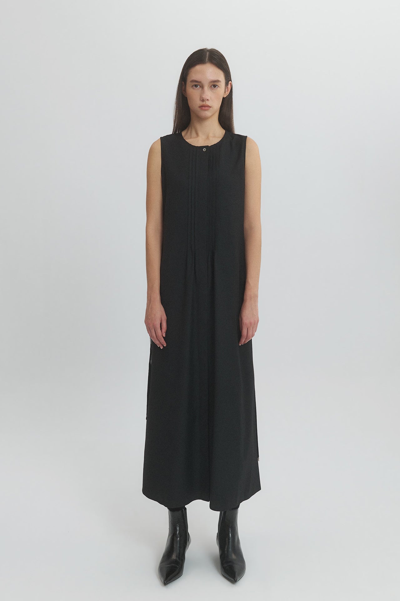 PLEATED DRESS