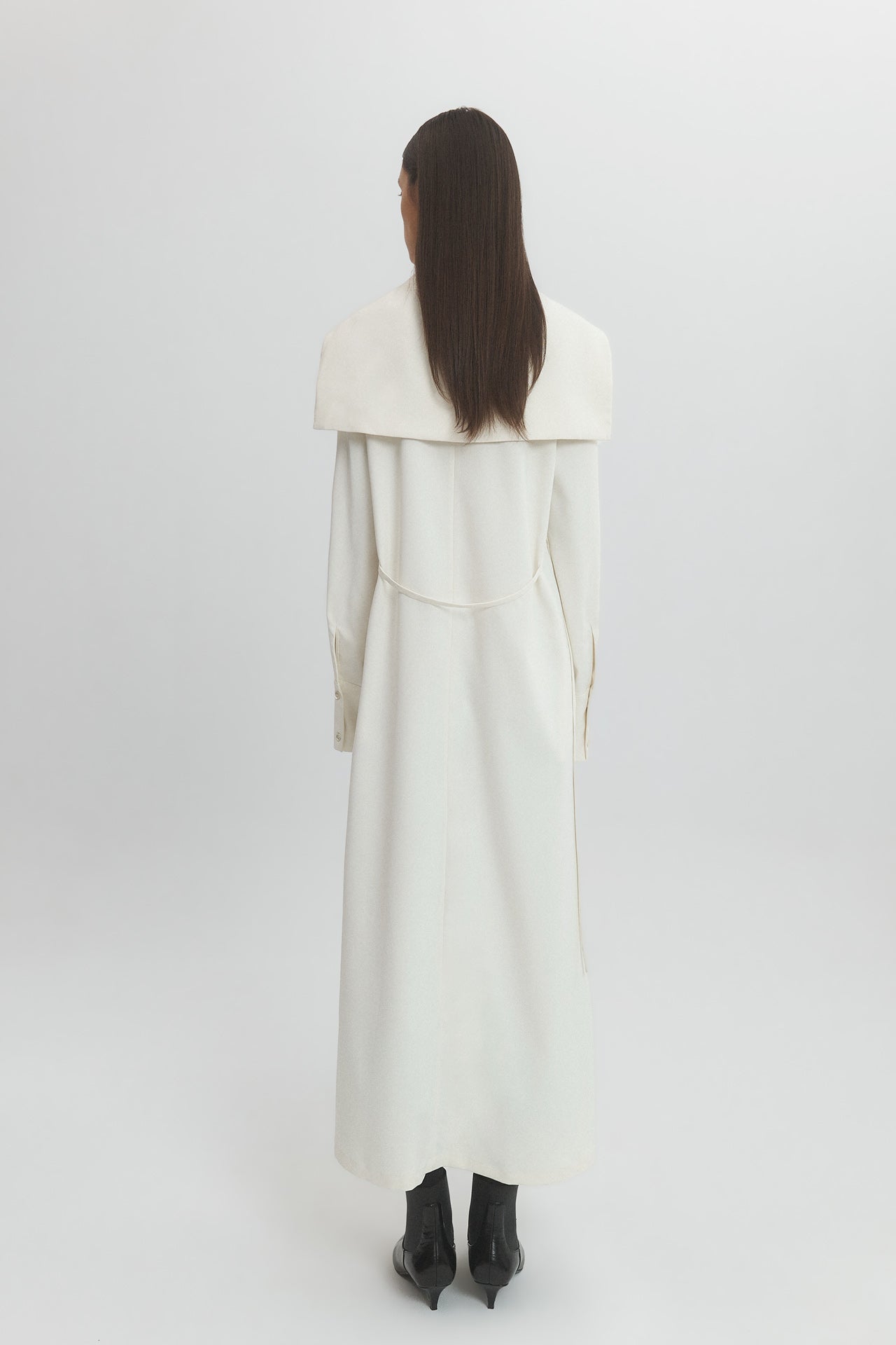 COLLAR DRESS