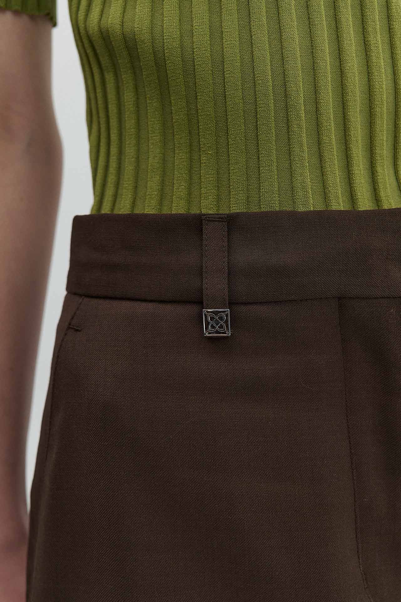 STRAIGHT-LEG TROUSERS