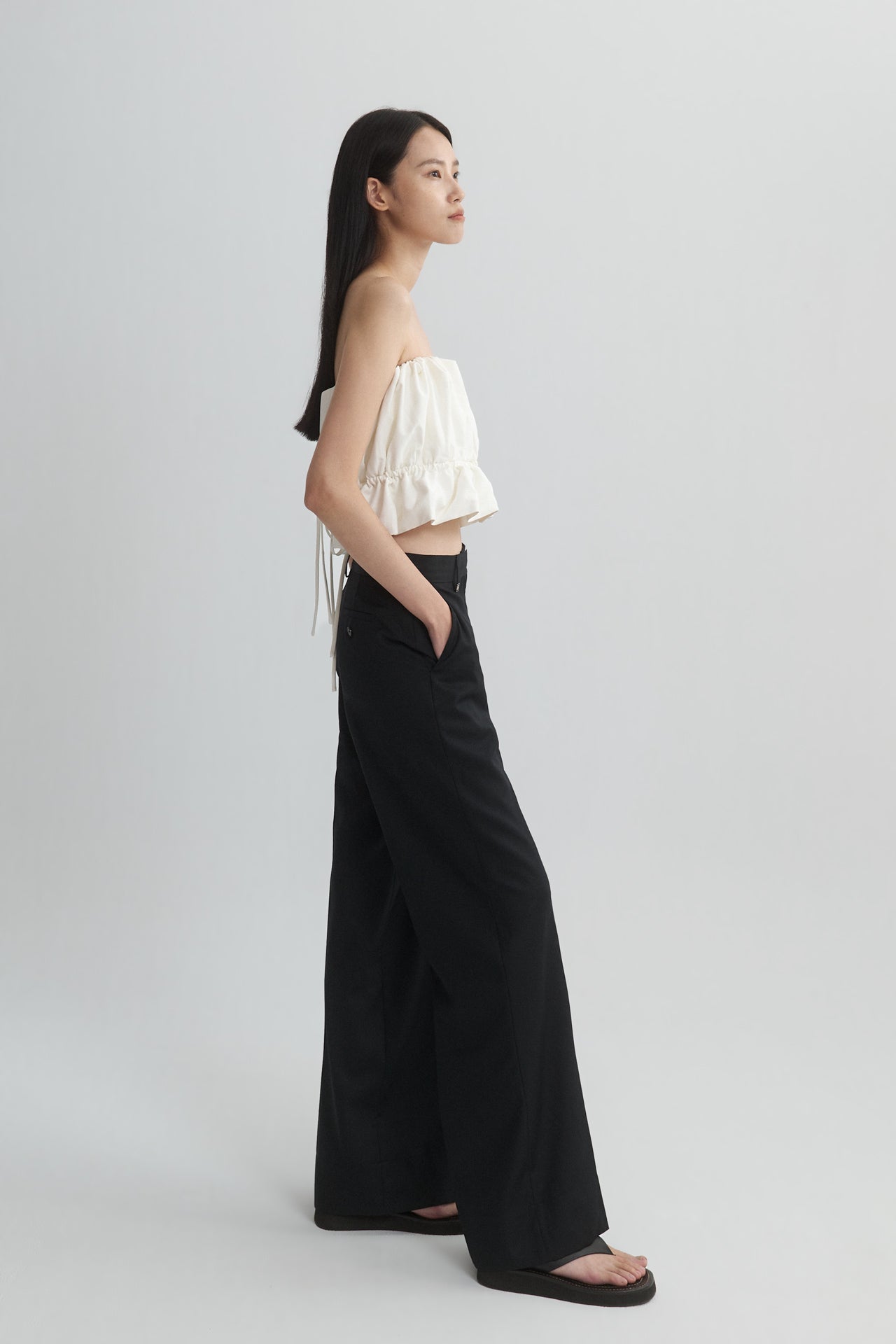 GATHERED TOP