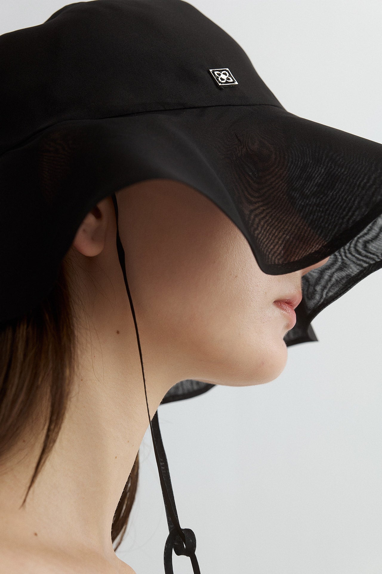 SILK HAT