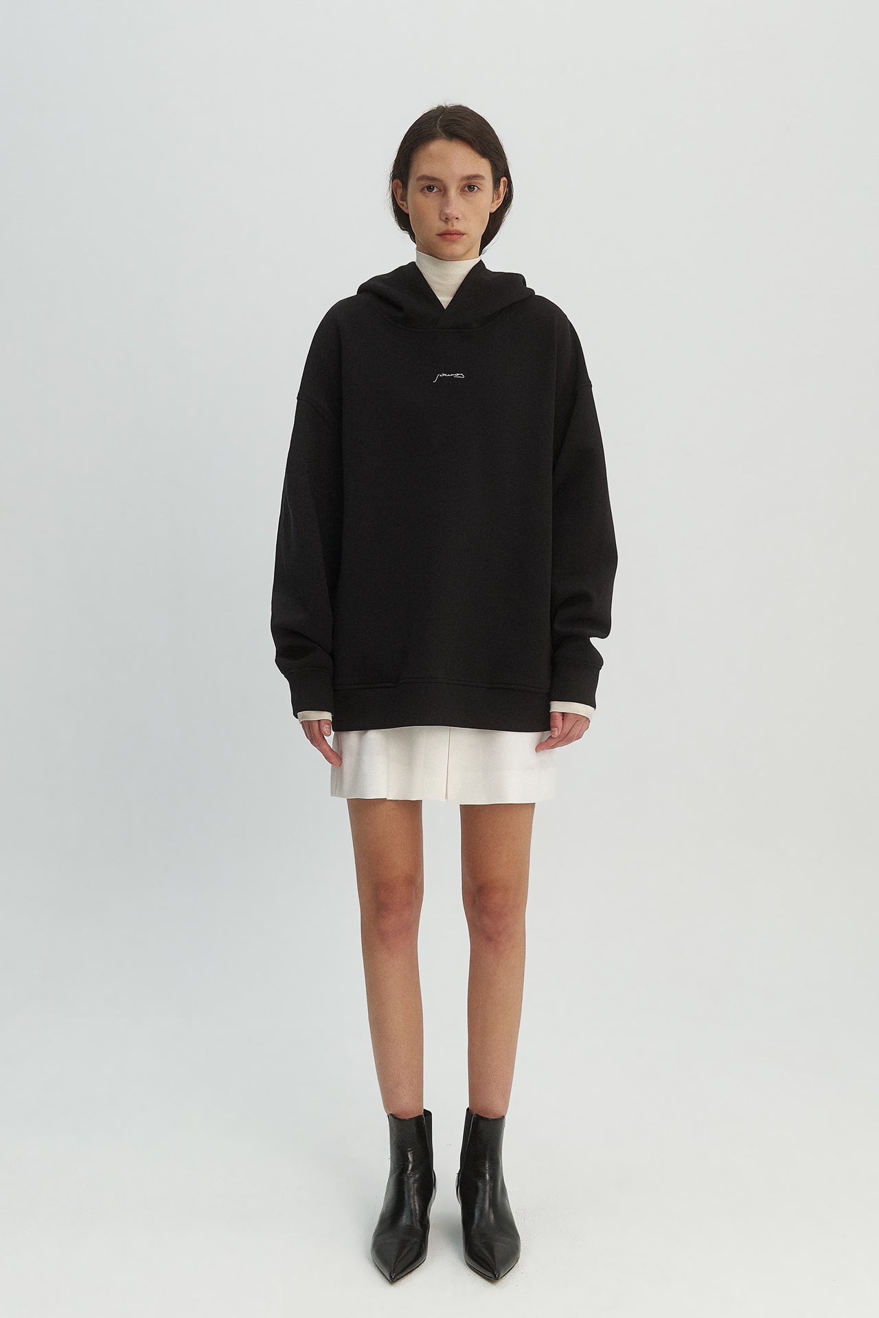 LOGO HOODIE