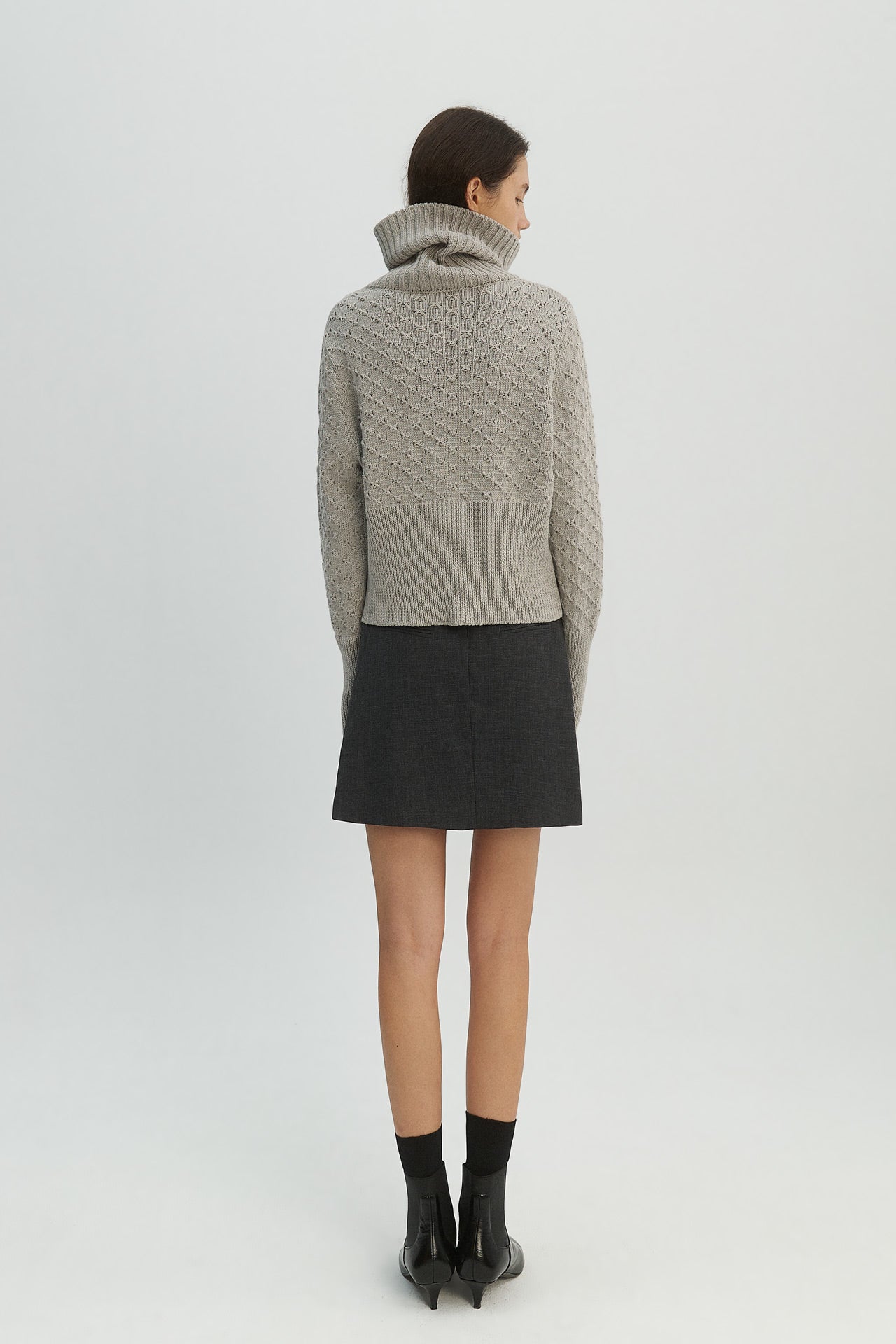 KNIT CARDIGAN