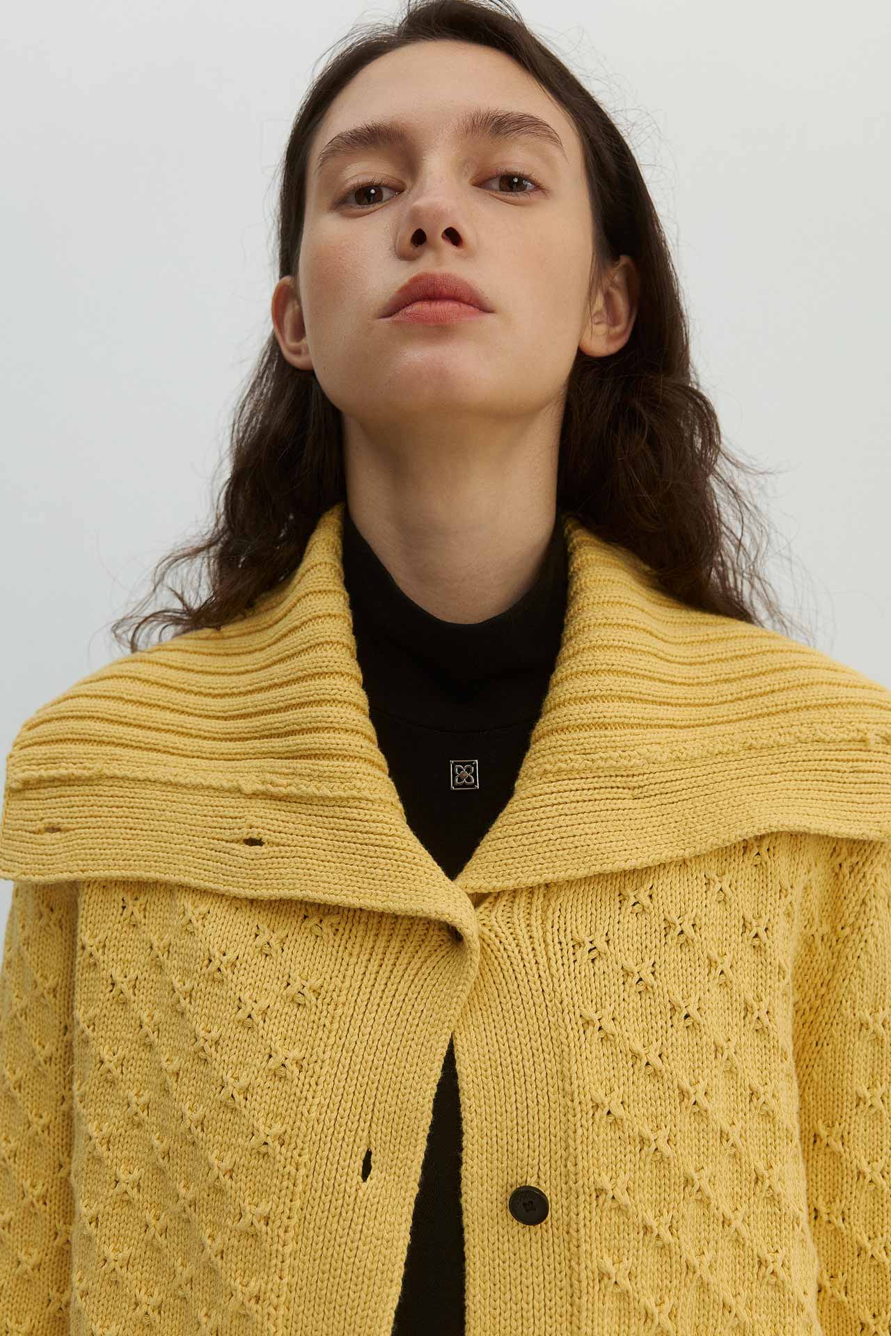KNIT CARDIGAN