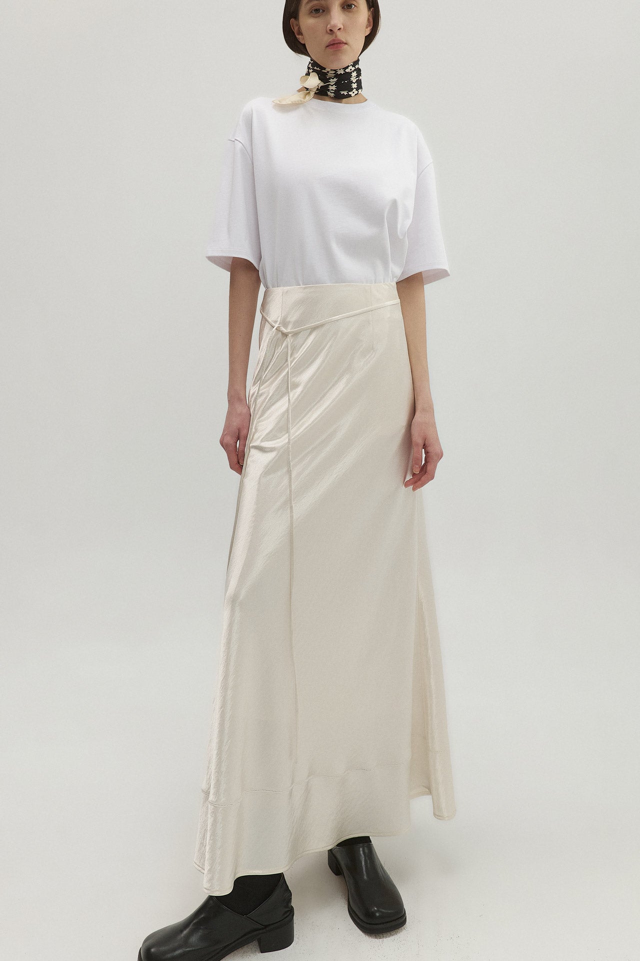 SATIN SKIRT