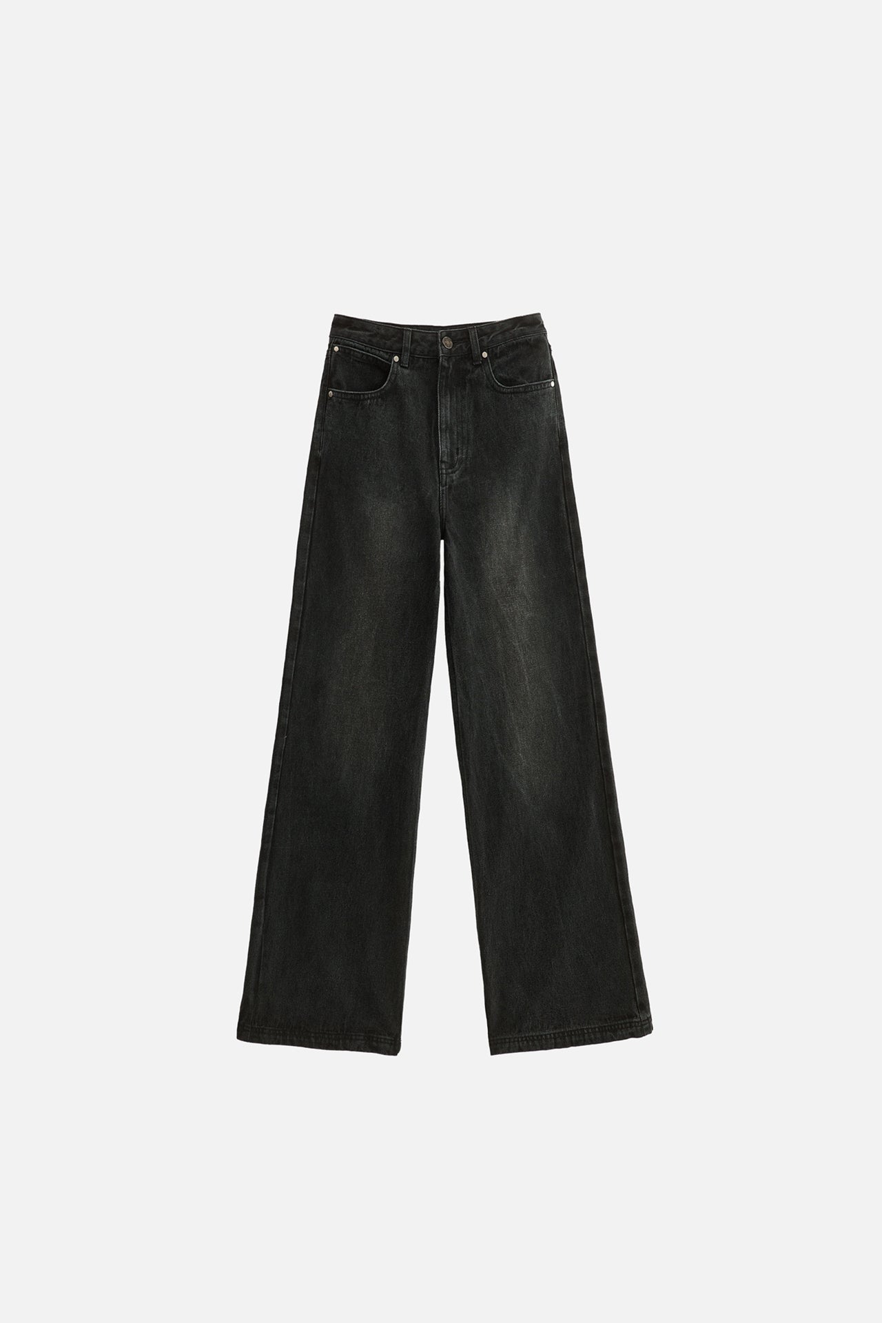 STRAIGHT-LEG JEANS