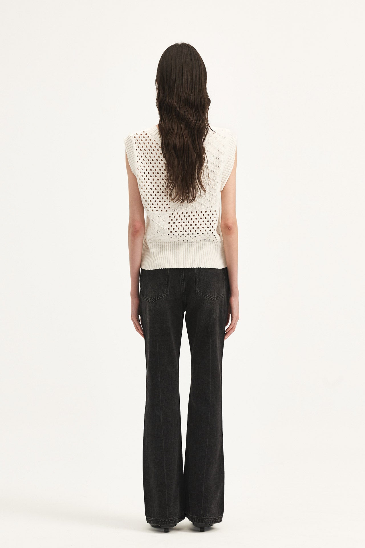 KNIT VEST