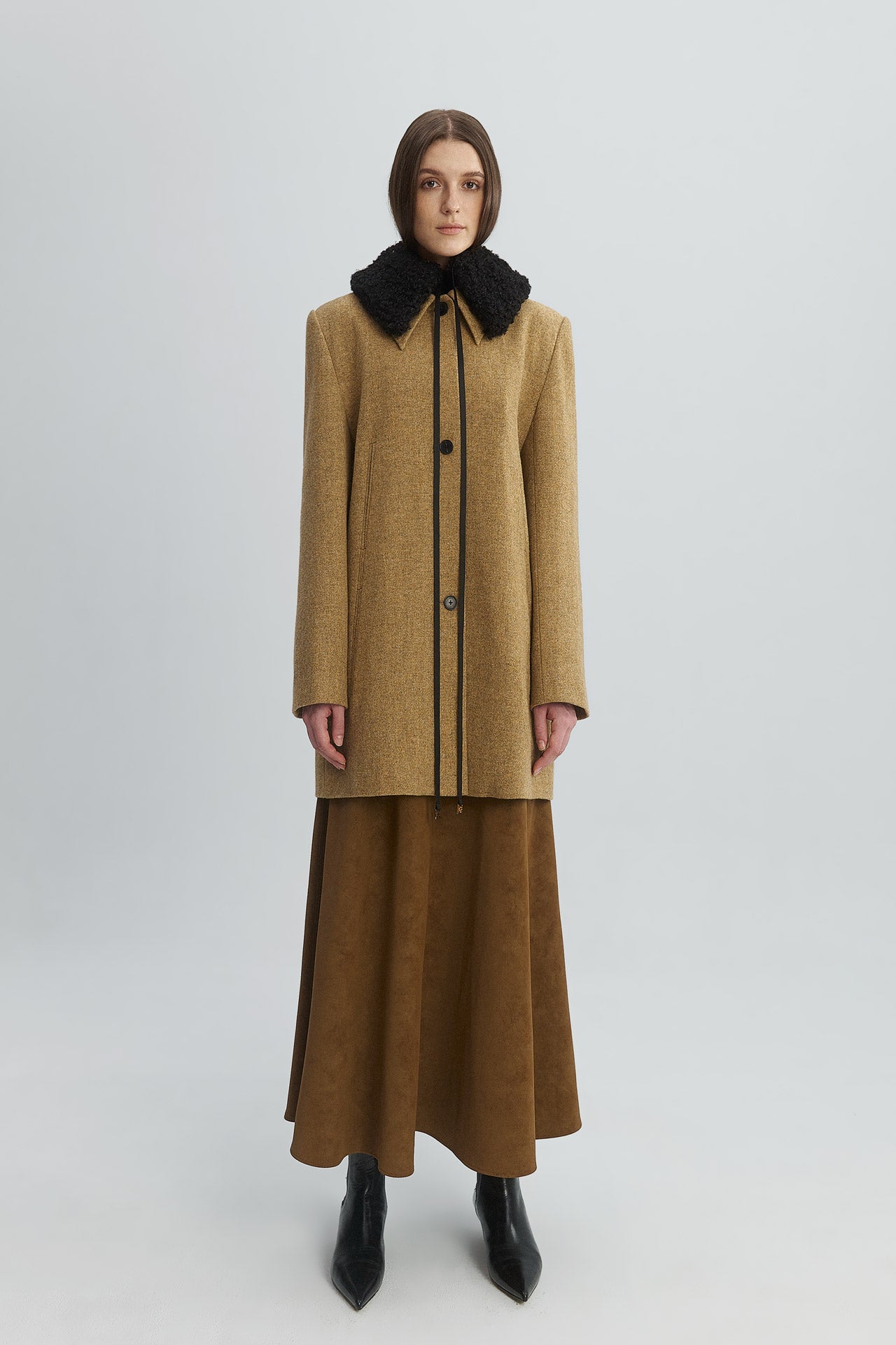 SHEARLING COLLAR