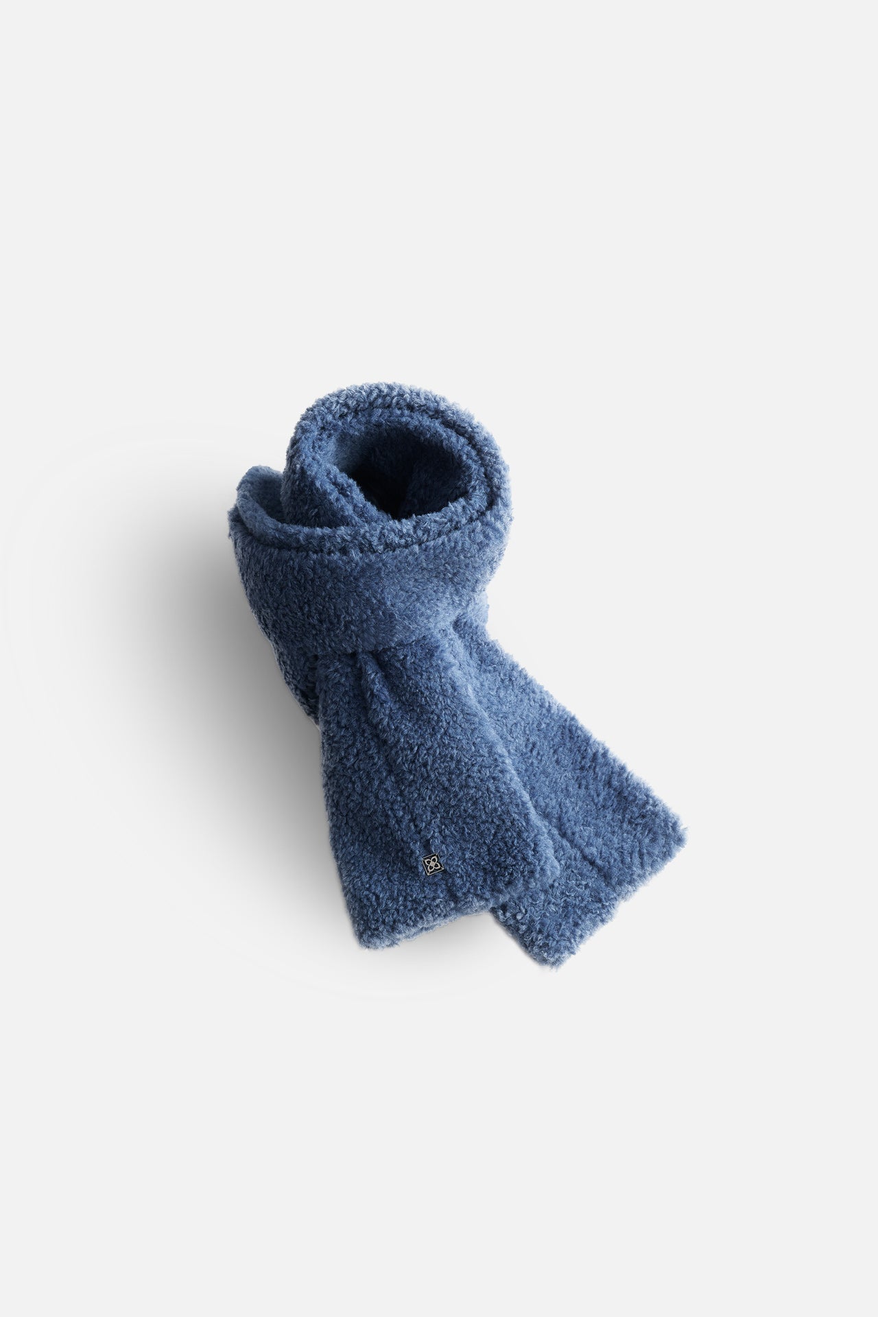 FURRY SCARF