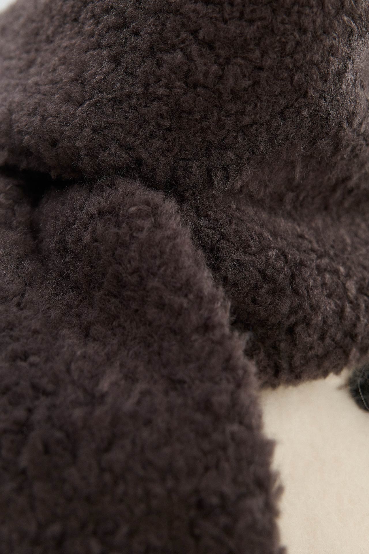 FURRY SCARF