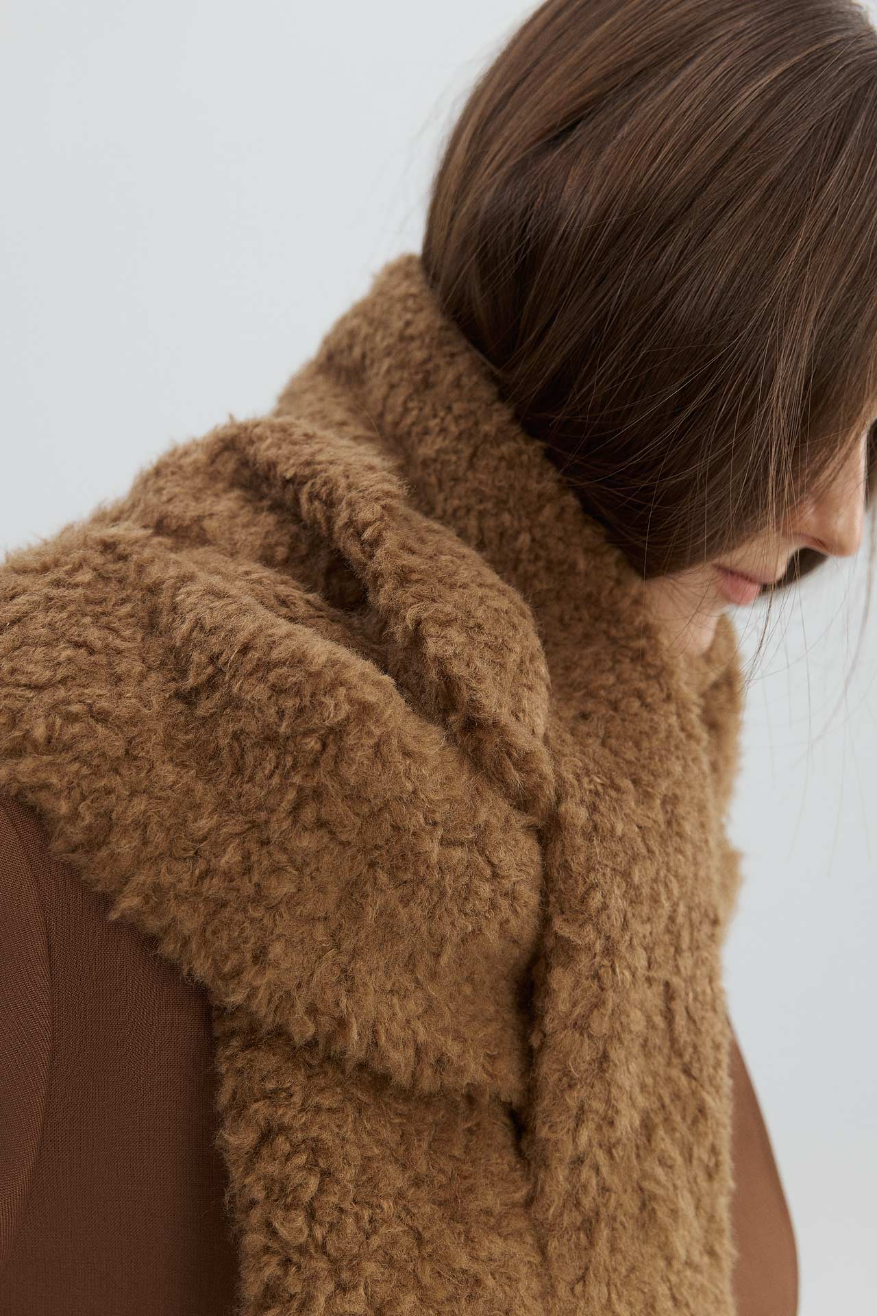 FURRY SCARF
