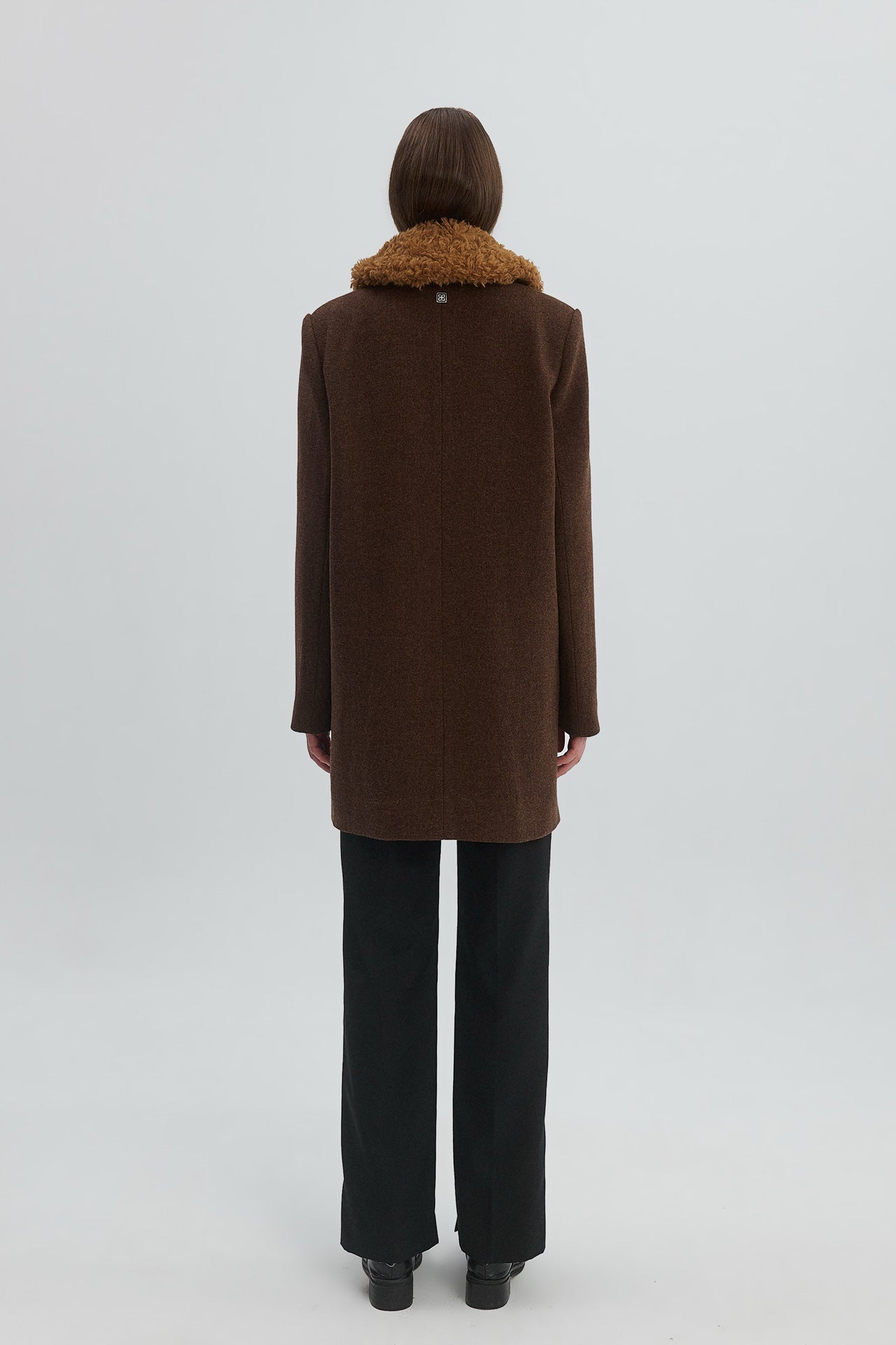SHEARLING COLLAR