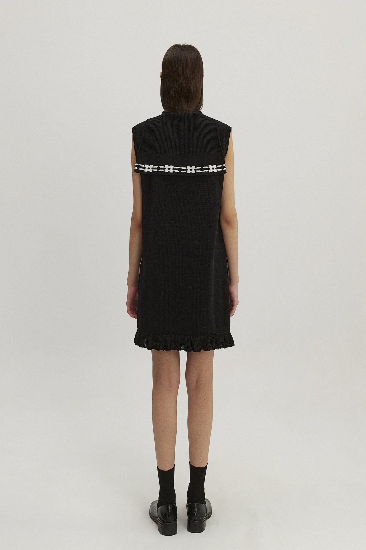 COLLAR KNIT DRESS