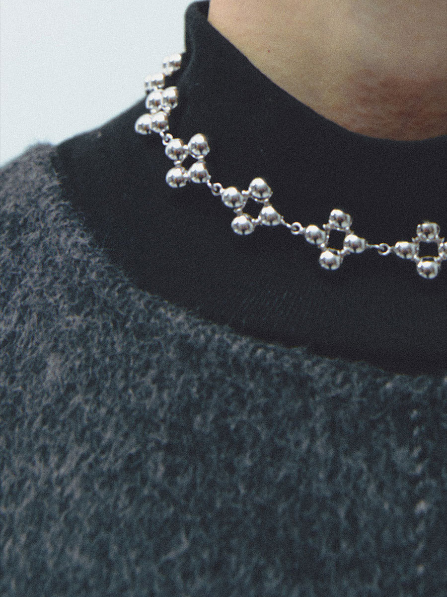 WREATH BERRY NECKLACE
